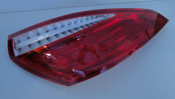 MERCEDES LAMPA TYLNA LEWA TYŁ LEWY SL R231 231 PRZED LIFTEM