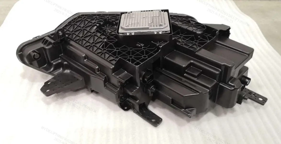 BYD SEAL U DM-i AWD | LEWA LAMPA PRZEDNIA | ZESPÓŁ LEWEGO REFLEKTORA | NOWY - obrazek 3