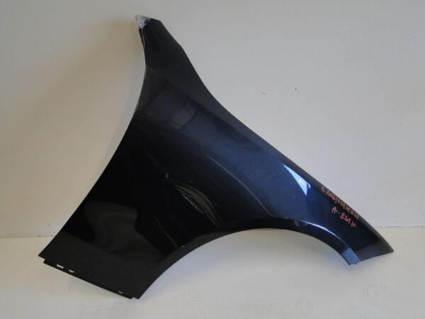 MERCEDES BŁOTNIK PRZEDNI PRAWY PRZÓD SZARY 831 C KLASA 206 W206 S206