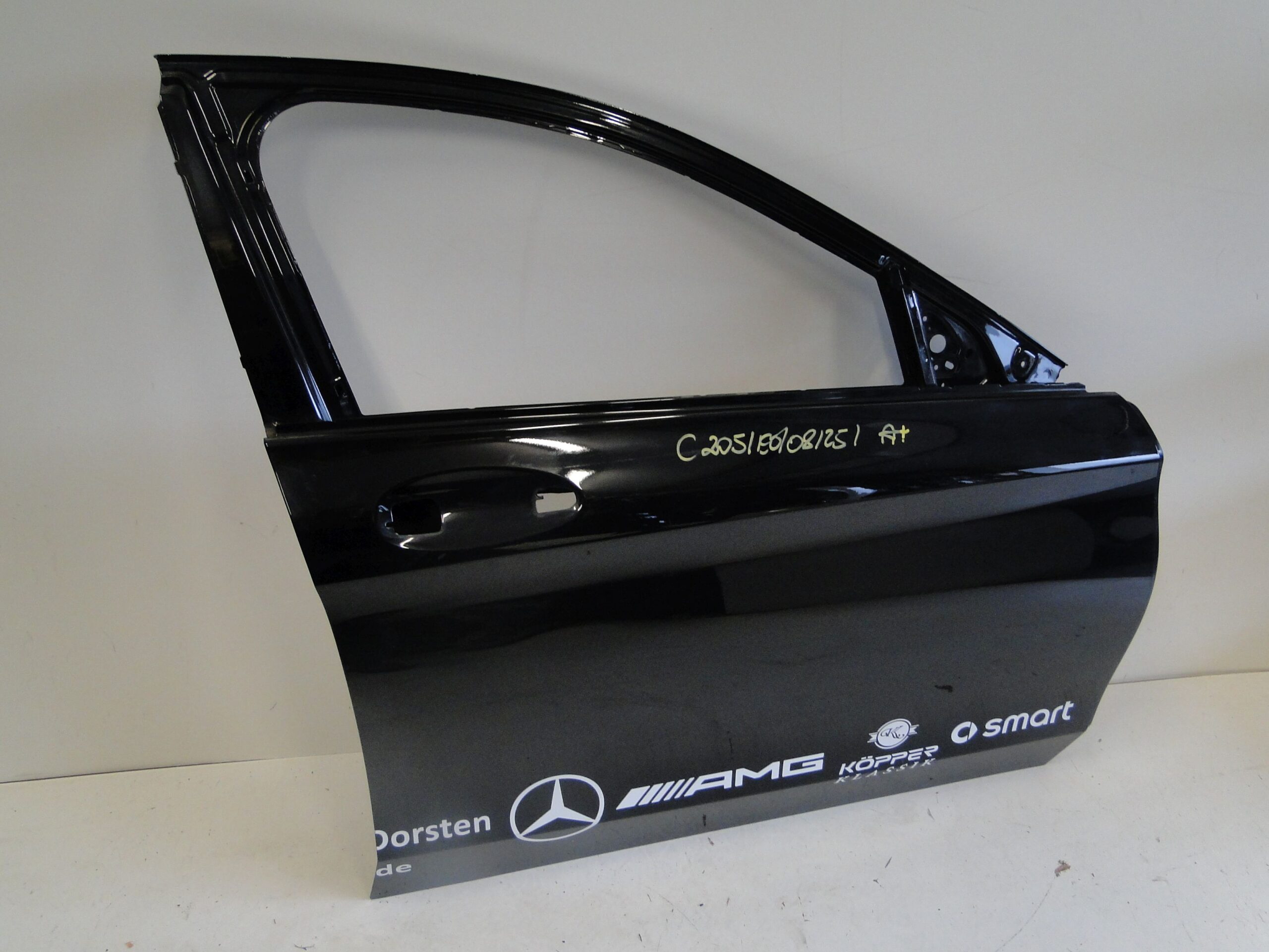 MERCEDES DRZWI PRZEDNIE PRAWE PRZÓD PRAWY 197 CZARNE C KLASA 205 W205 S205 - obrazek 2