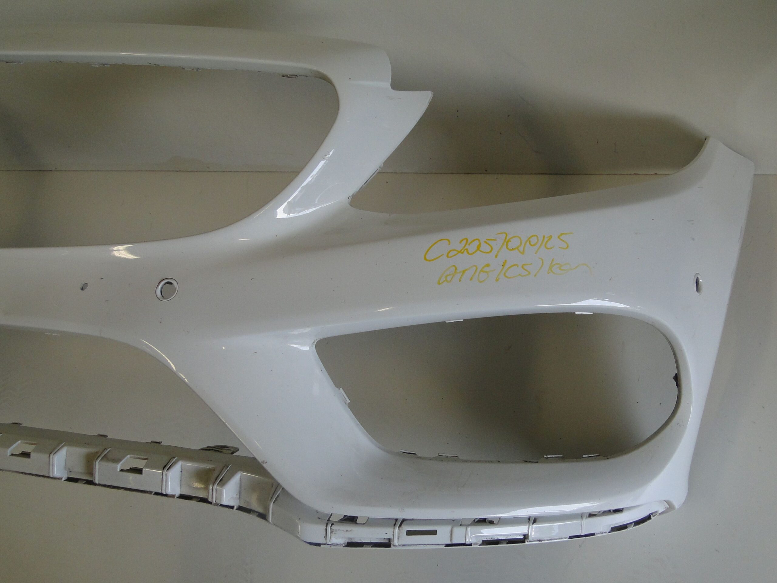 MERCEDES ZDERZAK PRZEDNI AMG NA CZUJNIKI PTS BEZ KAMERY C KLASA 205 W205 - obrazek 6