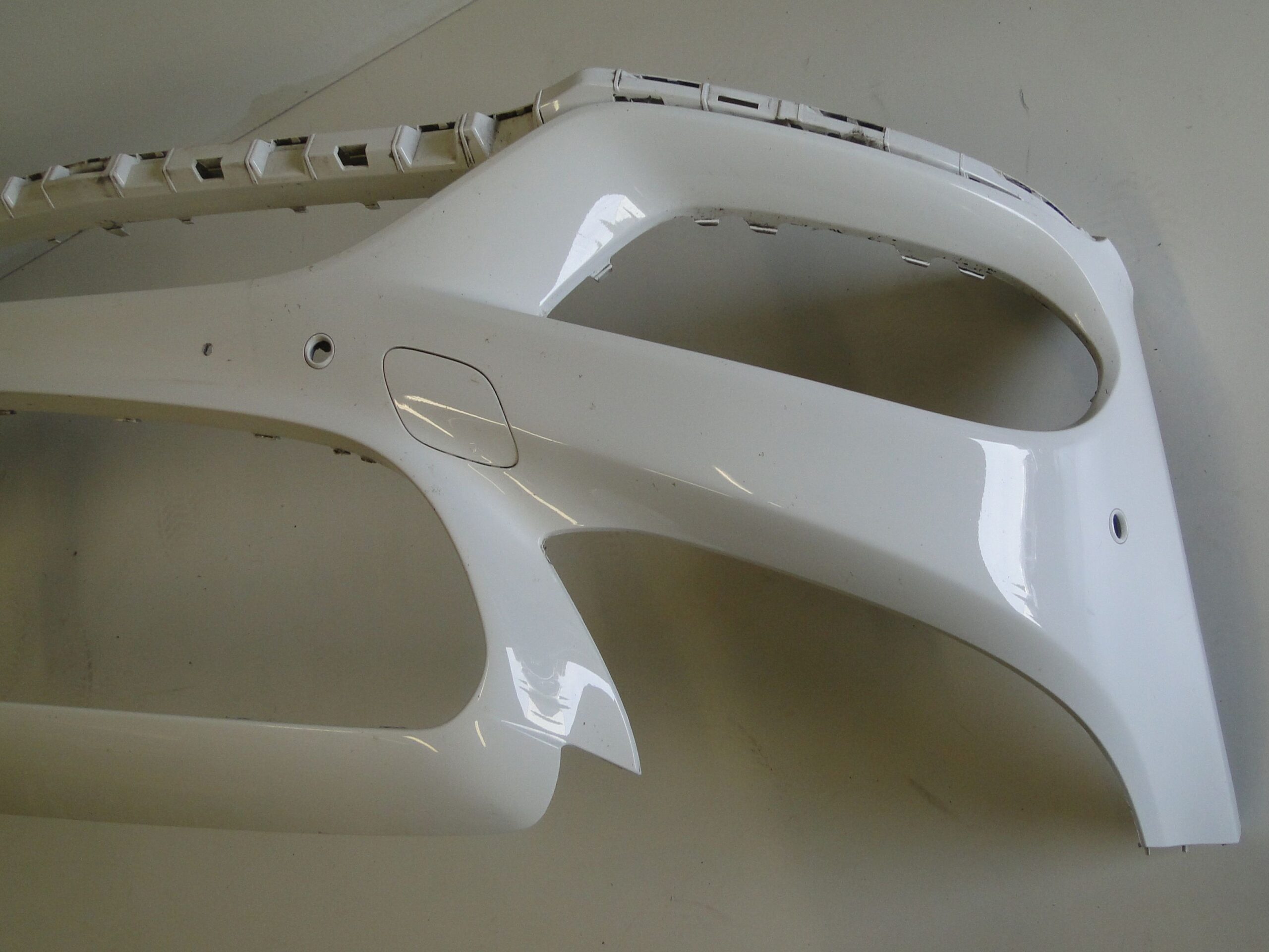 MERCEDES ZDERZAK PRZEDNI AMG NA CZUJNIKI PTS BEZ KAMERY C KLASA 205 W205 - obrazek 11