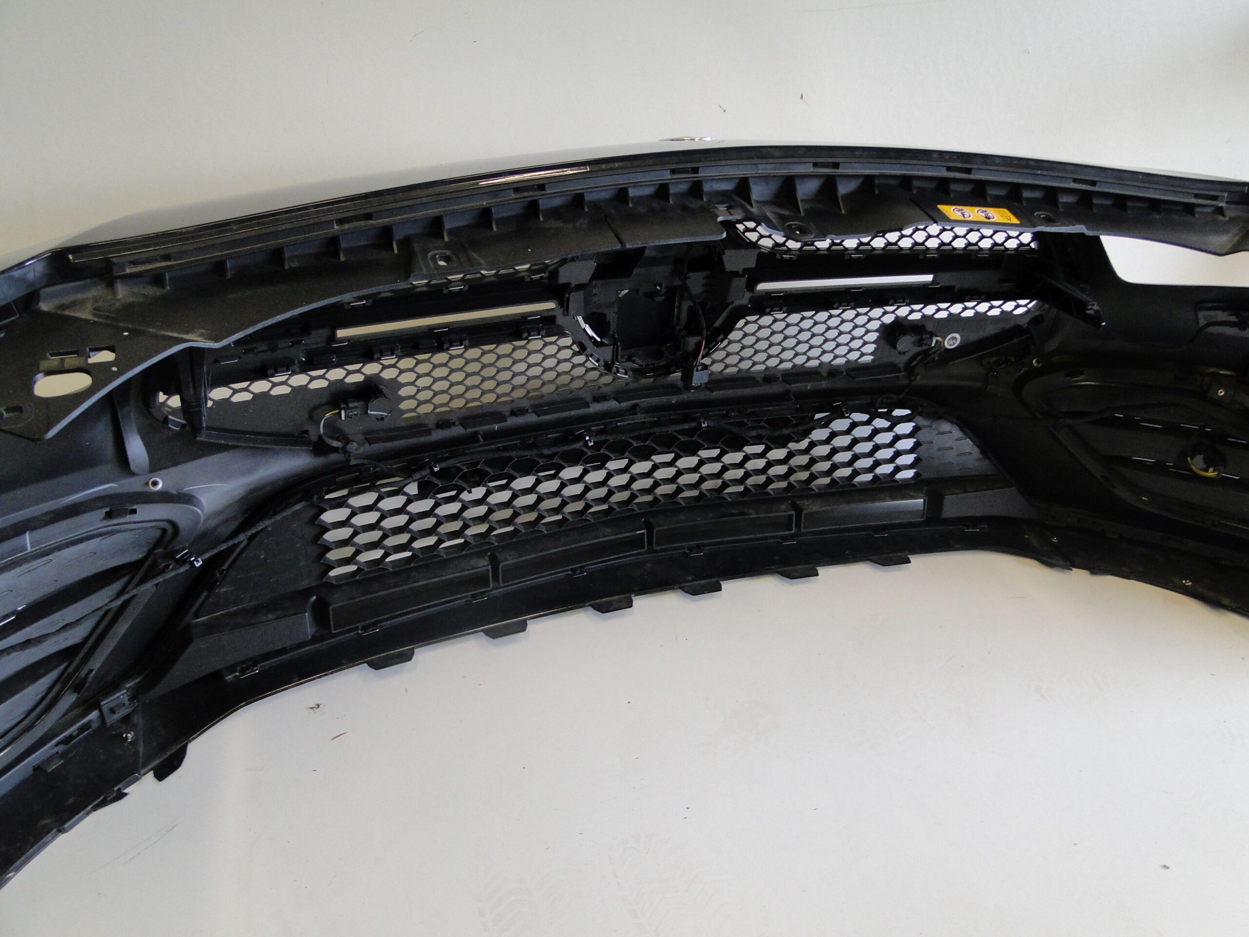 MERCEDES ZDERZAK PRZEDNI 35 AMG NA CZUJNIKI PTS CLA 118 C118 X118 W118 PRZED LIFTEM - obrazek 11