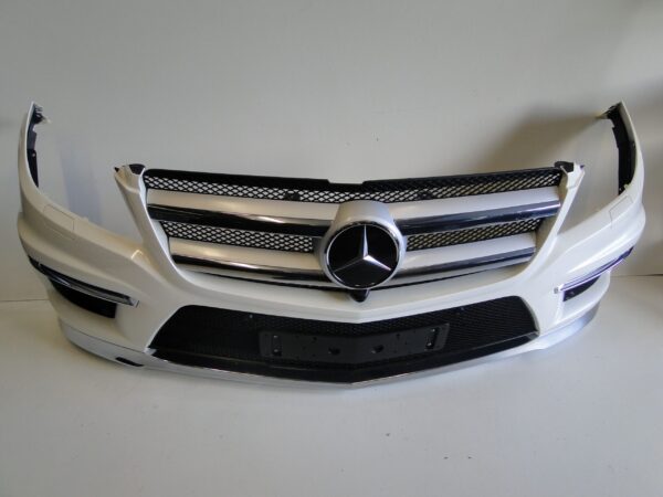 MERCEDES ZDERZAK PRZEDNI 63 AMG NA CZUJNIKI PTS i SPRYSKIWACZE GL X166 166