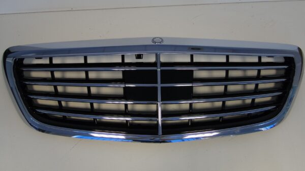 MERCEDES GRILL ATRAPA NA RADAR DISTRONIC S KLASA 222 W222 PRZED LIFTEM