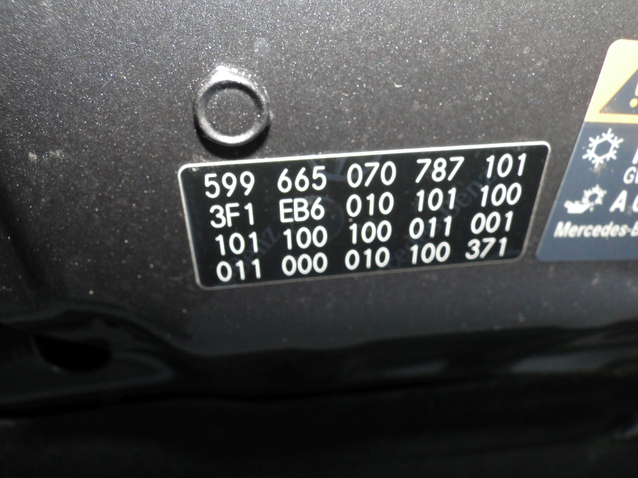 MERCEDES MASKA POKRYWA SILNIKA 45 AMG SZARA 787 CLA 118 C118 X118 W118 - obrazek 16