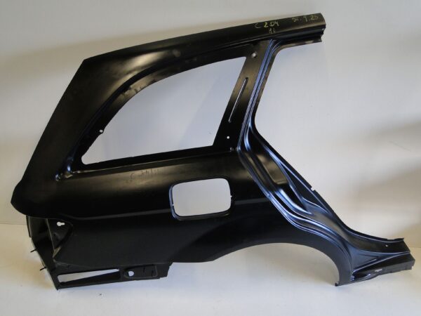 MERCEDES BŁOTNIK TYLNY PRAWY TYŁ C KLASA 204 S204 KOMBI W204