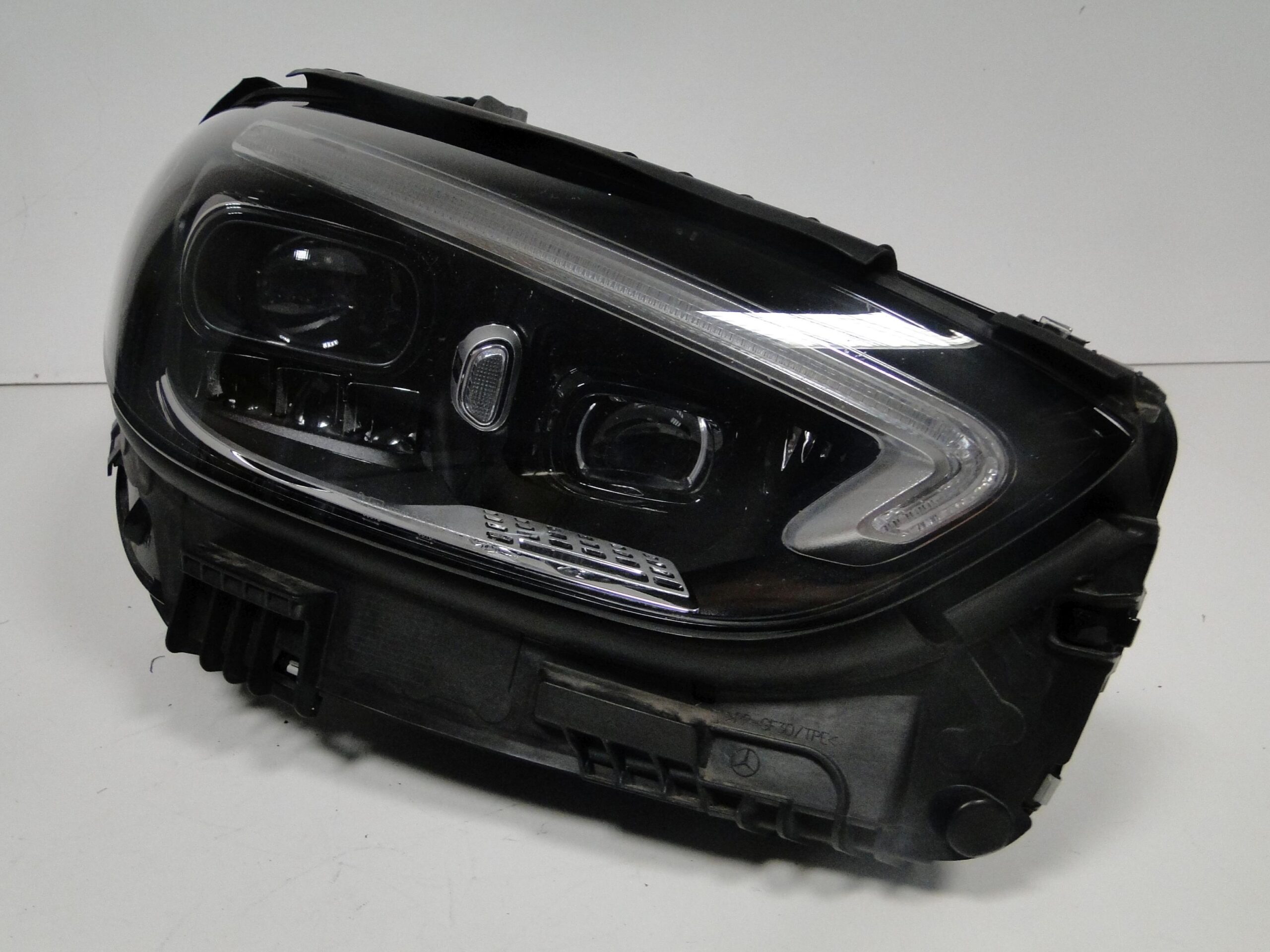 MERCEDES LAMPA PRAWA LED DIGITAL LIGHT C KLASA 206 W206 S206 - obrazek 4