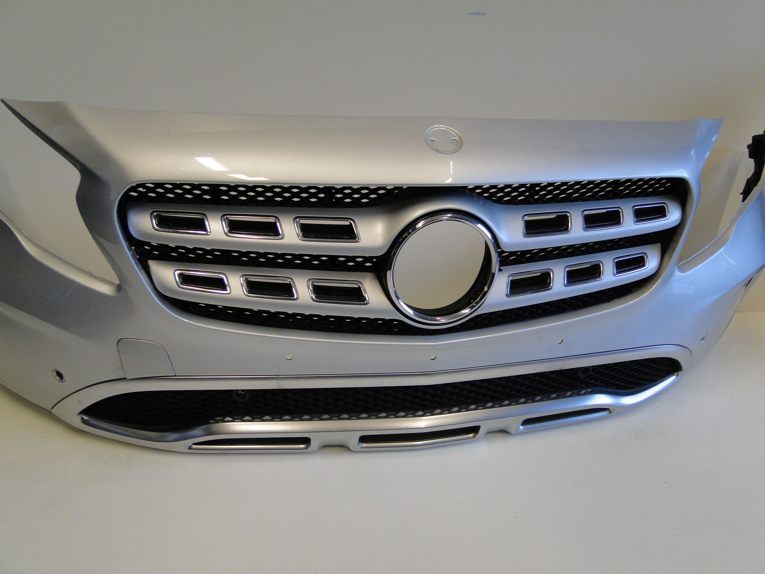 MERCEDES ZDERZAK PRZEDNI NA CZUJNIKI PTS 775 SREBRNY GLA X156 156 LIFT - obrazek 4