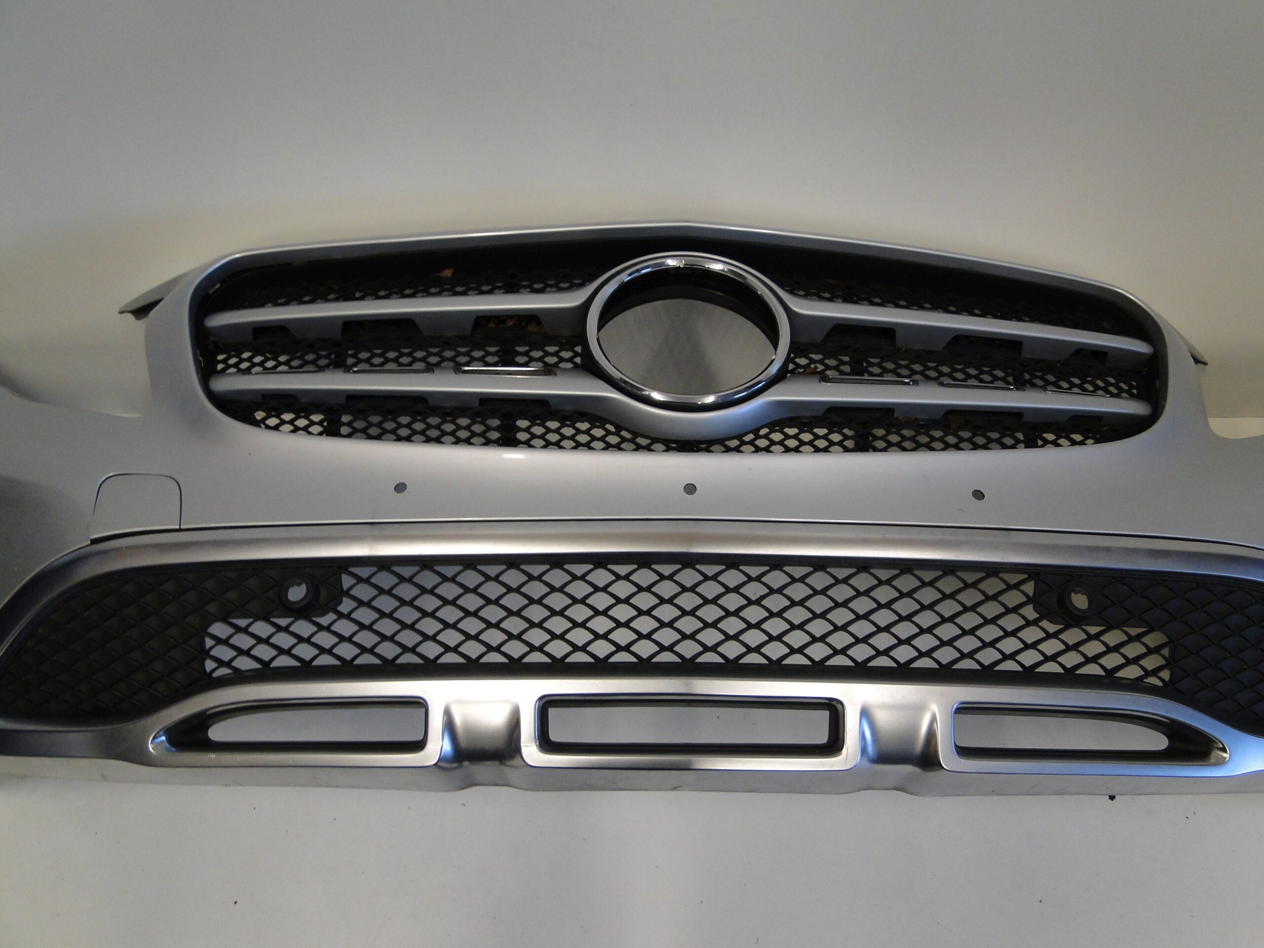 MERCEDES ZDERZAK PRZEDNI NA CZUJNIKI PTS 775 SREBRNY GLA X156 156 LIFT - obrazek 8