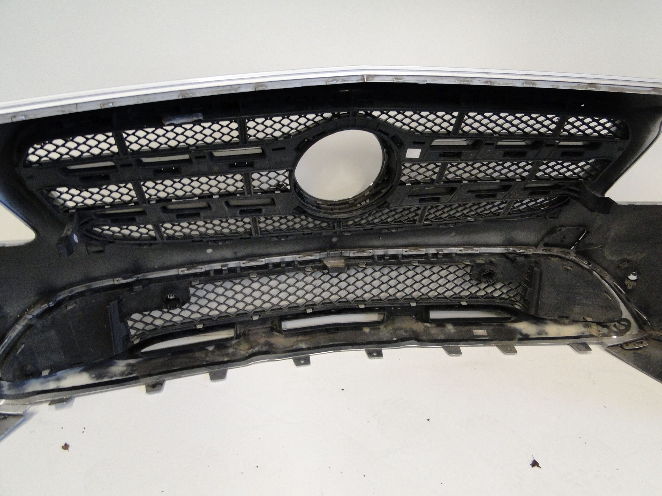 MERCEDES ZDERZAK PRZEDNI NA CZUJNIKI PTS 775 SREBRNY GLA X156 156 LIFT - obrazek 14