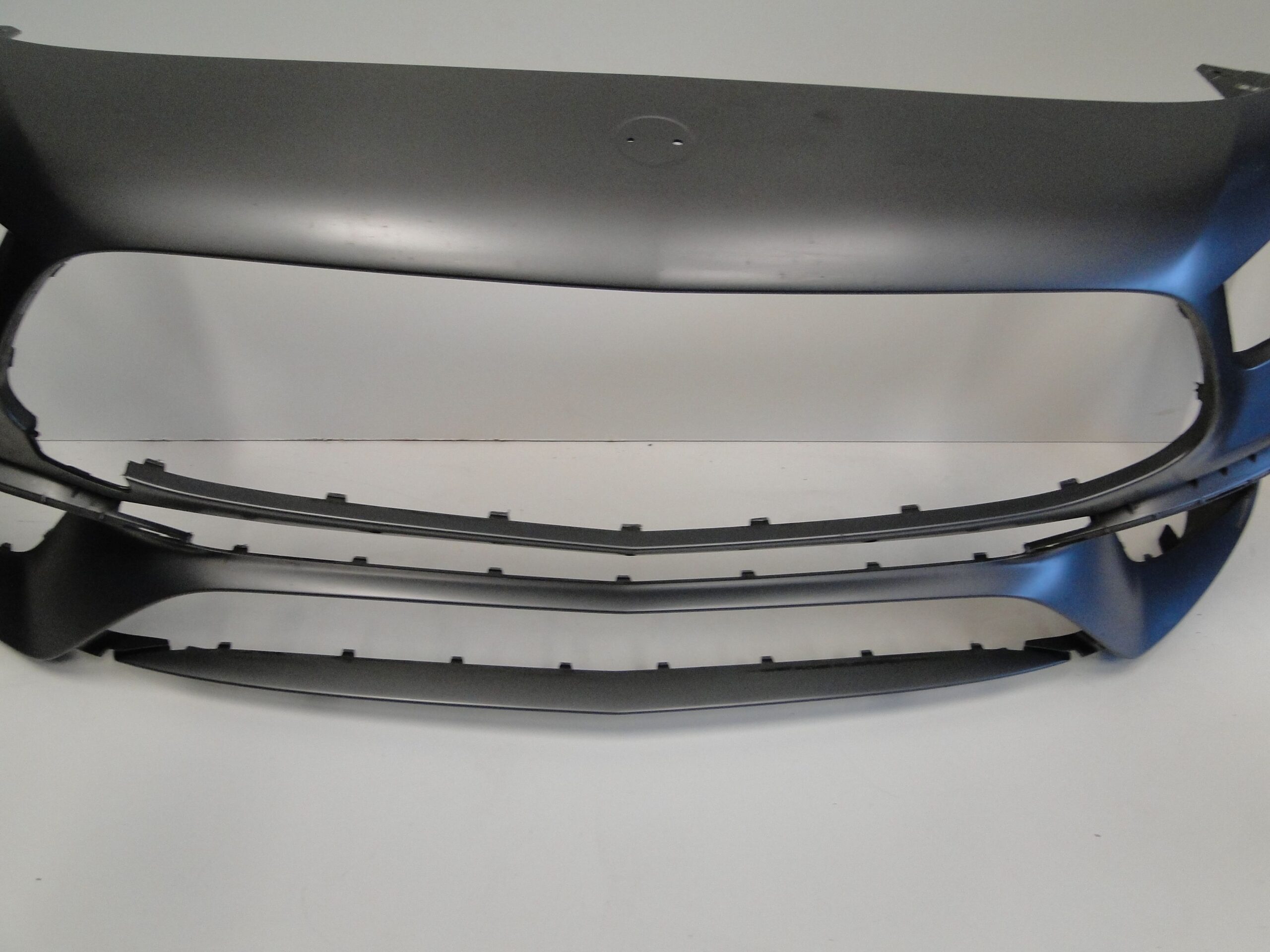 MERCEDES ZDERZAK PRZEDNI 45 AMG NA CZUJNIKI PTS 662 SZARY A KLASA 177 W177 - obrazek 7