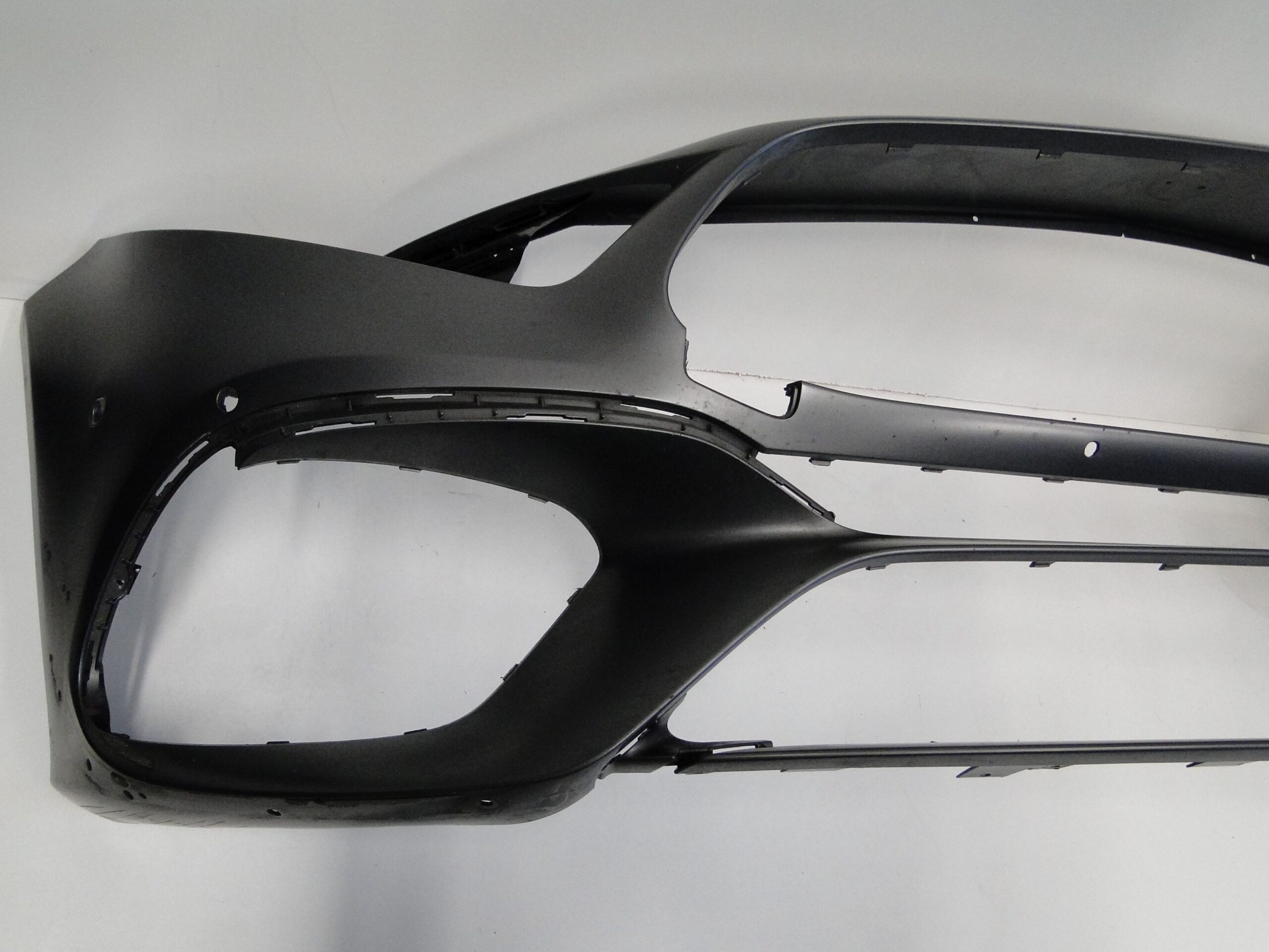 MERCEDES ZDERZAK PRZEDNI 45 AMG NA CZUJNIKI PTS 662 SZARY A KLASA 177 W177 - obrazek 3