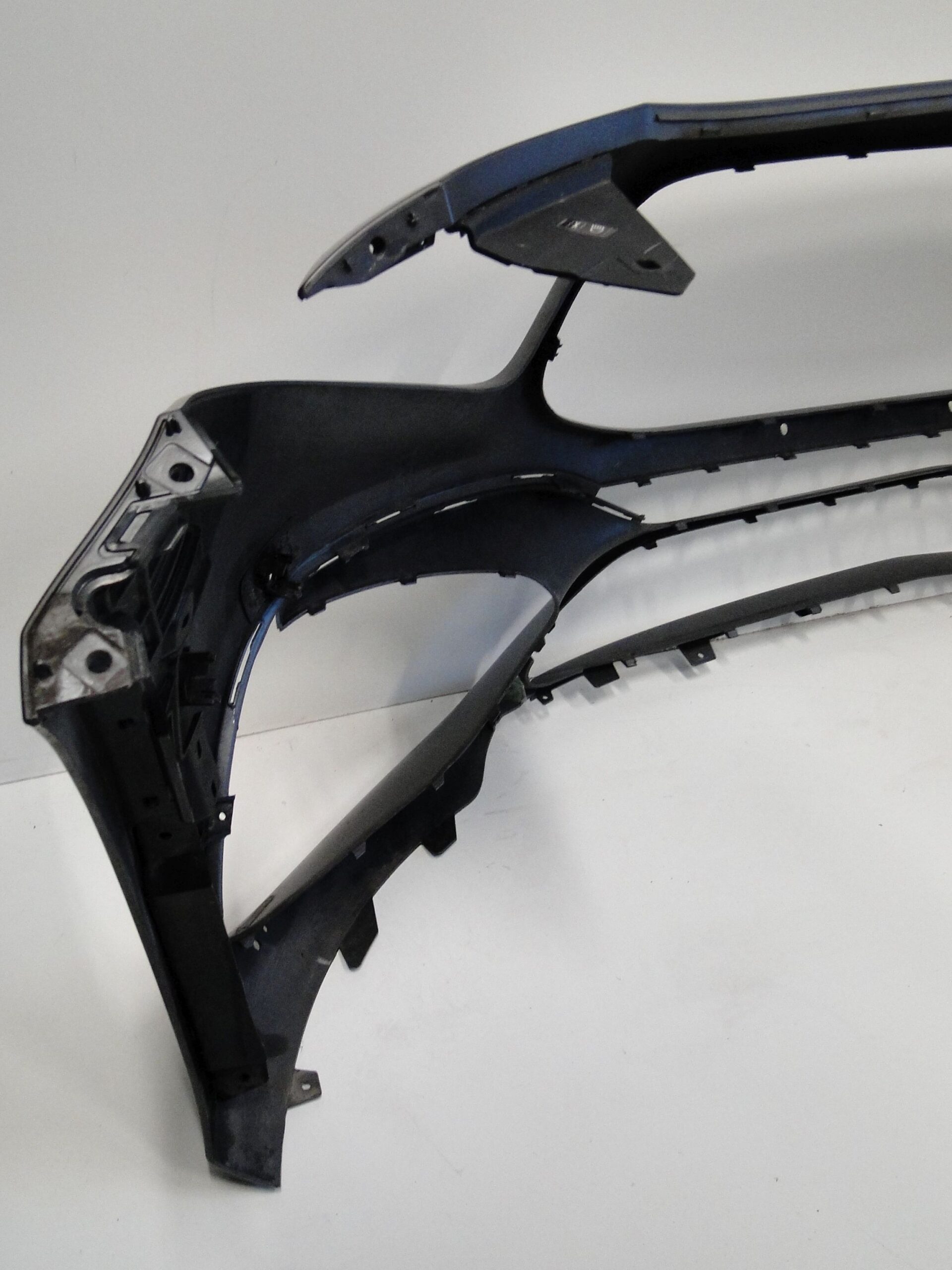 MERCEDES ZDERZAK PRZEDNI 45 AMG NA CZUJNIKI PTS 662 SZARY A KLASA 177 W177 - obrazek 16