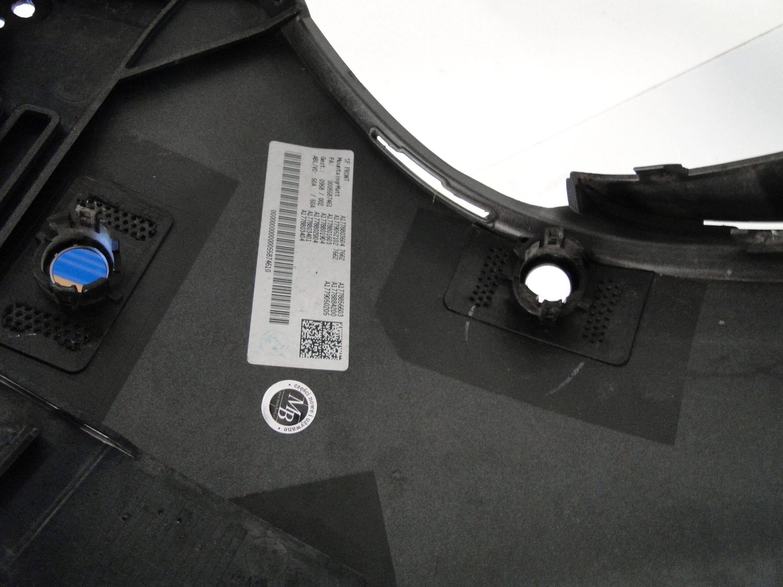 MERCEDES ZDERZAK PRZEDNI 45 AMG NA CZUJNIKI PTS 662 SZARY A KLASA 177 W177 - obrazek 19