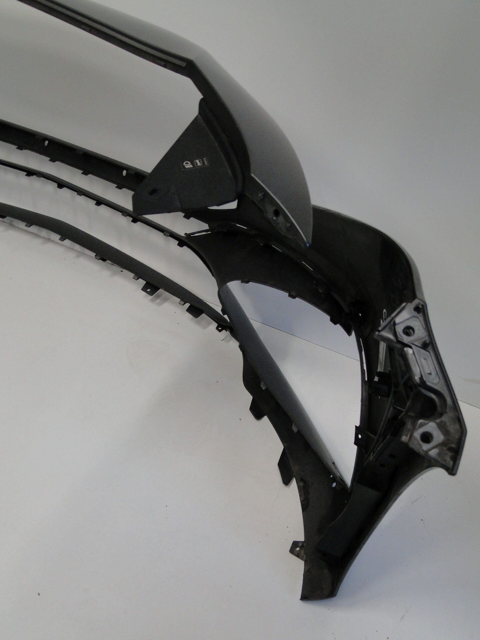 MERCEDES ZDERZAK PRZEDNI 45 AMG NA CZUJNIKI PTS 662 SZARY A KLASA 177 W177 - obrazek 18