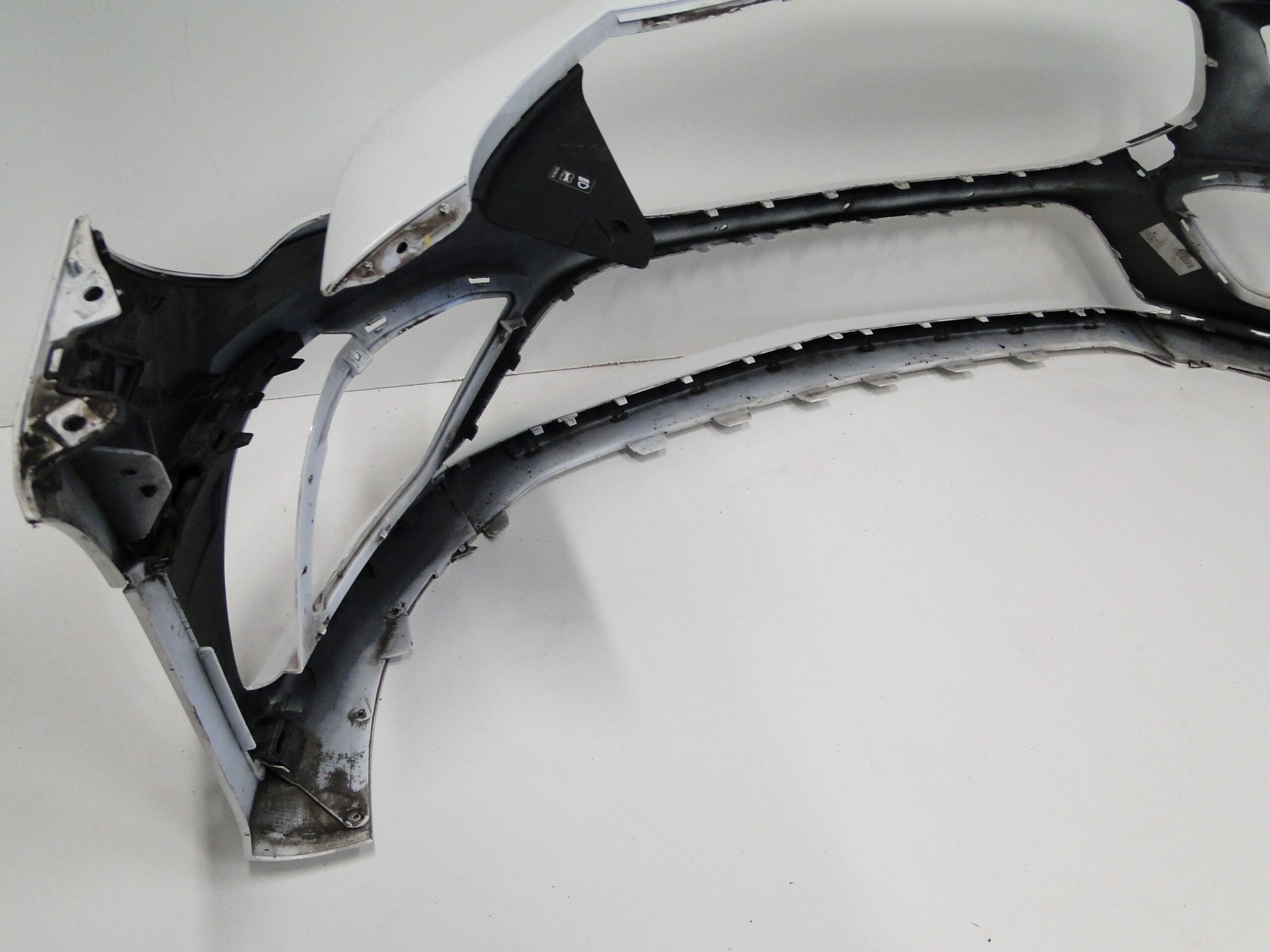 MERCEDES ZDERZAK PRZEDNI AMG NA CZUJNIKI PTS CLA 118 W118 C118 X118 - obrazek 11