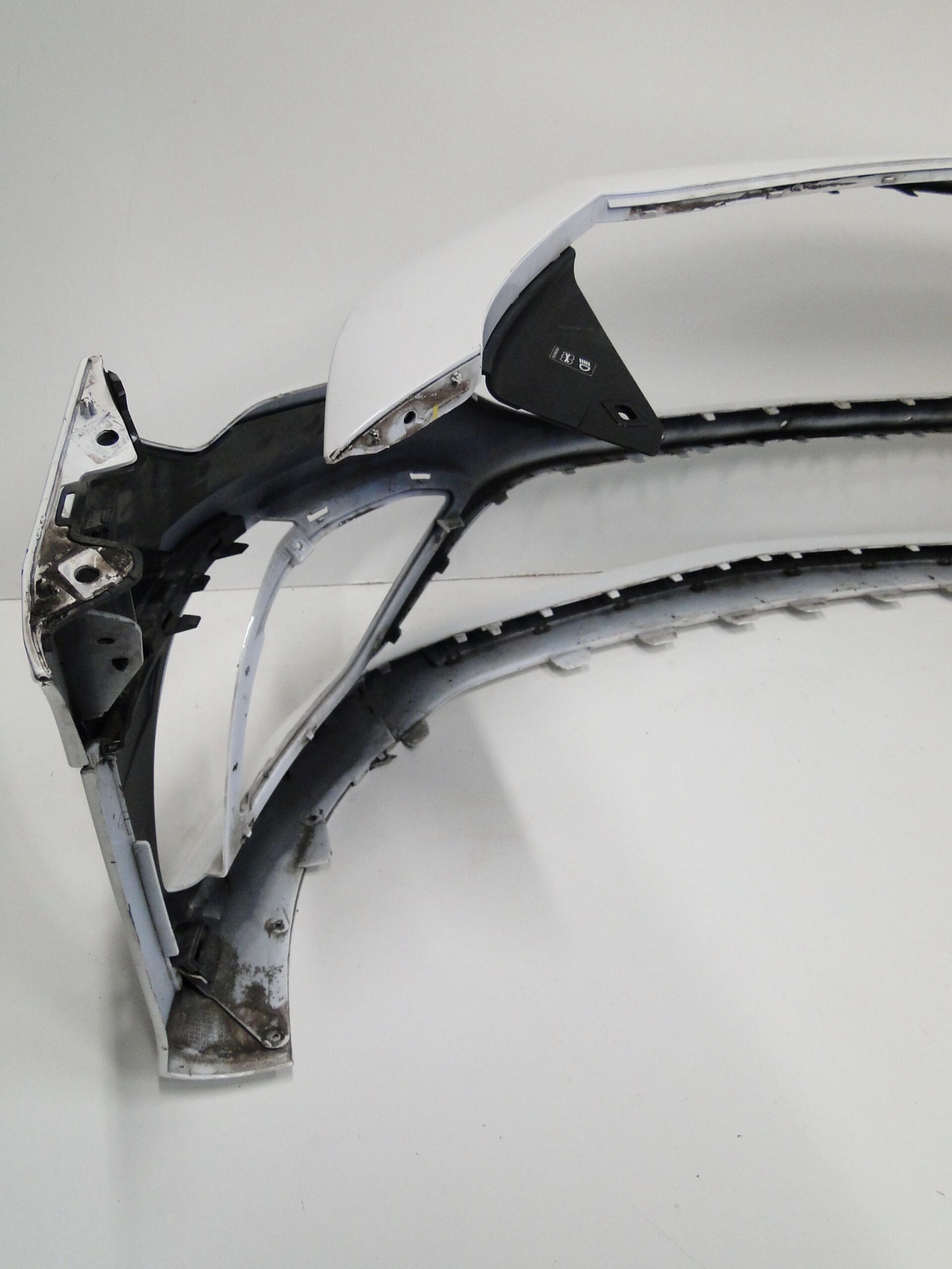 MERCEDES ZDERZAK PRZEDNI AMG NA CZUJNIKI PTS CLA 118 W118 C118 X118 - obrazek 13