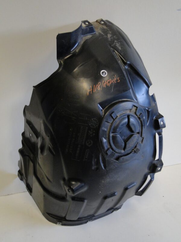 MERCEDES NADKOLE PRZEDNIE LEWE CZĘŚĆ PRZEDNIA CLA 118 W118 C118 X118