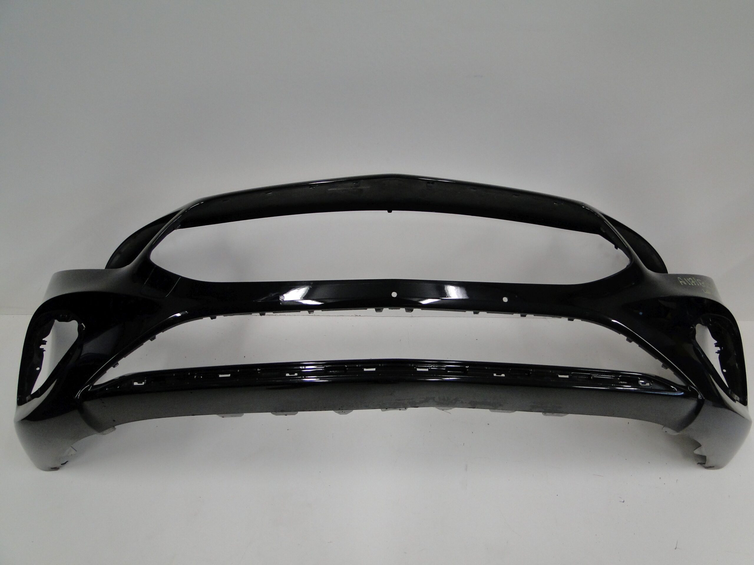 MERCEDES ZDERZAK PRZEDNI NA CZUJNIKI PTS LISTWĘ CZARNY CLA 118 C118 X118 W118 PRZED LIFTEM - obrazek 2