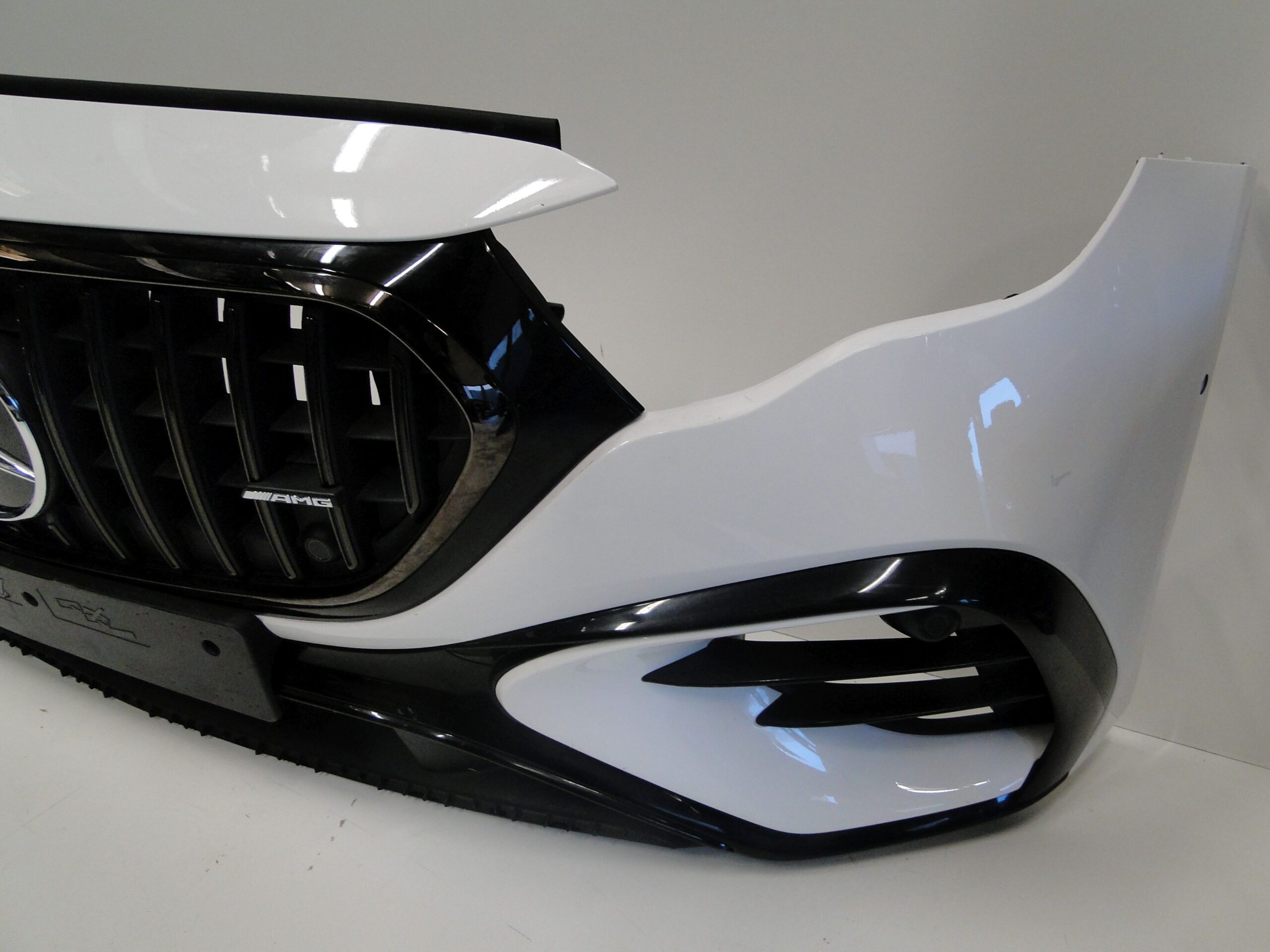 MERCEDES ZDERZAK PRZEDNI 53 AMG PTS BIAŁY E KLASA 214 W214 S214 - obrazek 7