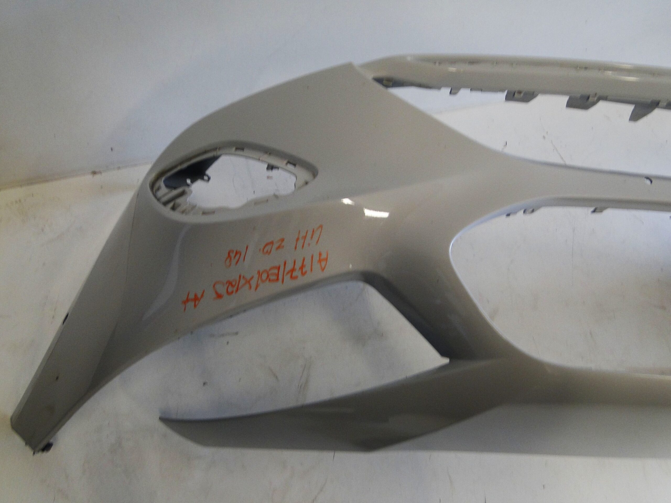 MERCEDES ZDERZAK PRZEDNI NA CZUJNIKI PTS 149 BIAŁY A KLASA 177 W177 LIFT - obrazek 11