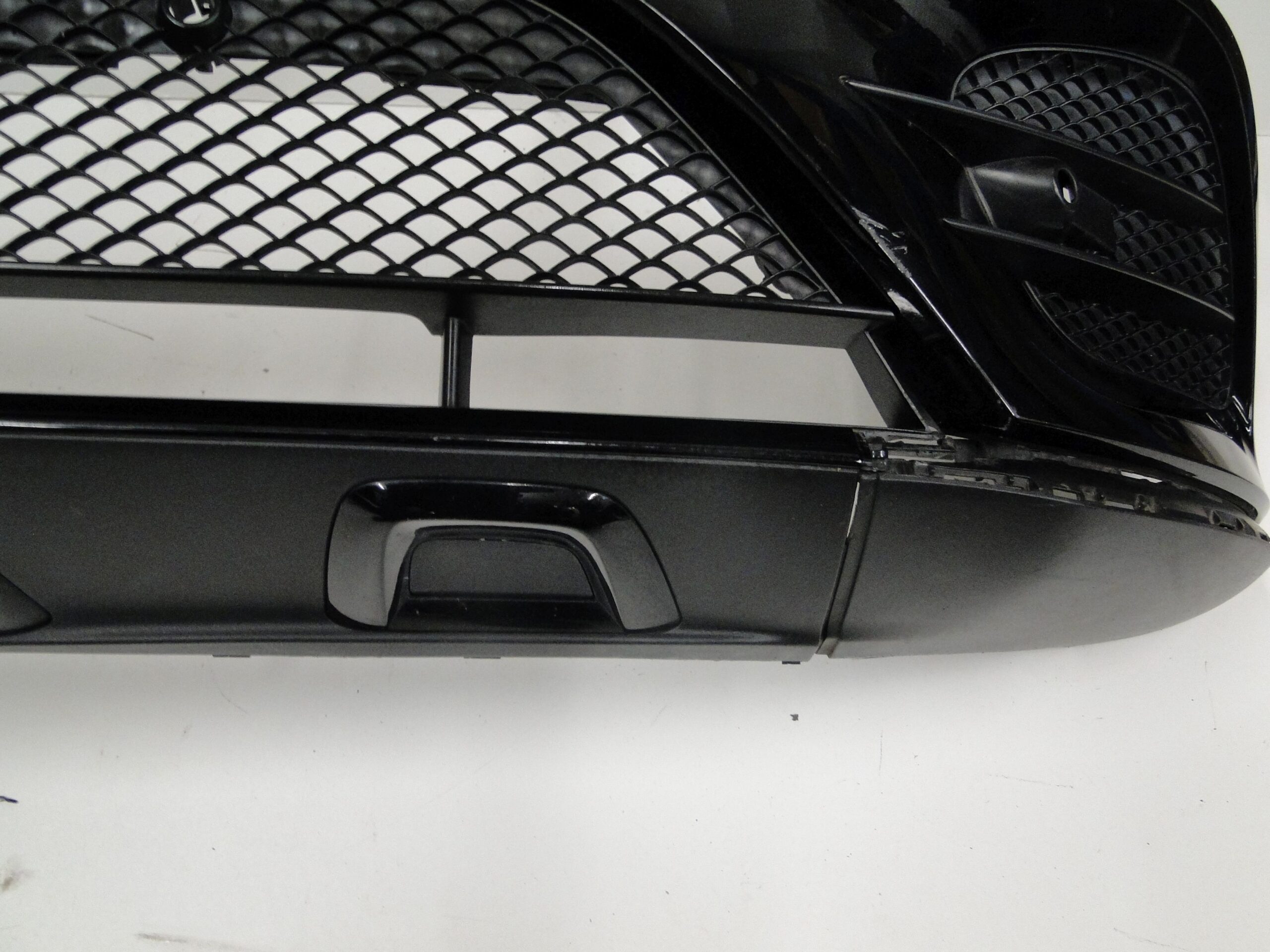 MERCEDES ZDERZAK PRZEDNI AMG NA CZUJNIKI PTS CZARNY GLC 253 X253 C253 - obrazek 13