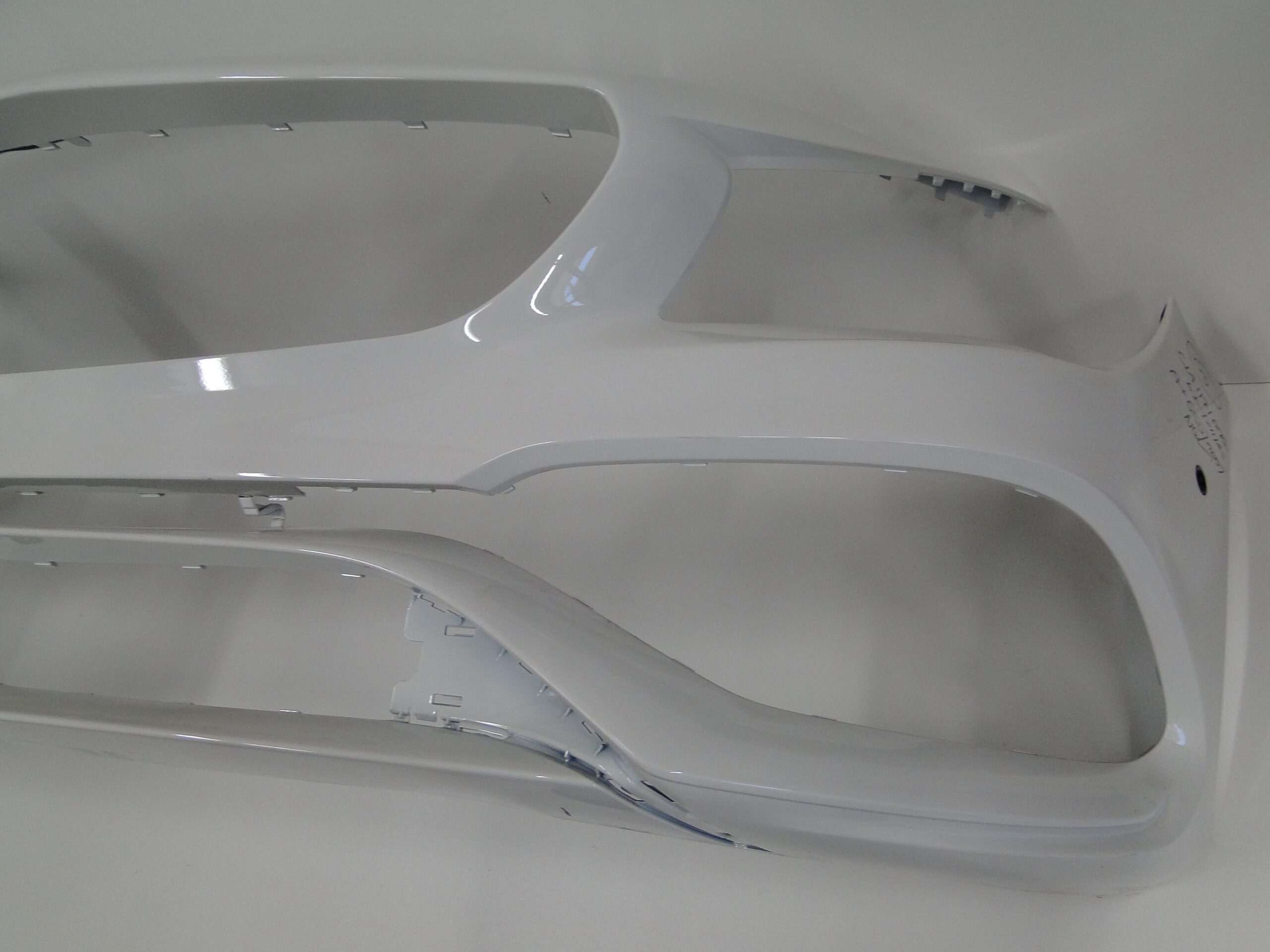 MERCEDES ZDERZAK PRZEDNI AMG NA CZUJNIKI PTS 650 BIAŁY CLA 117 C117 X117 W117 LIFT - obrazek 6