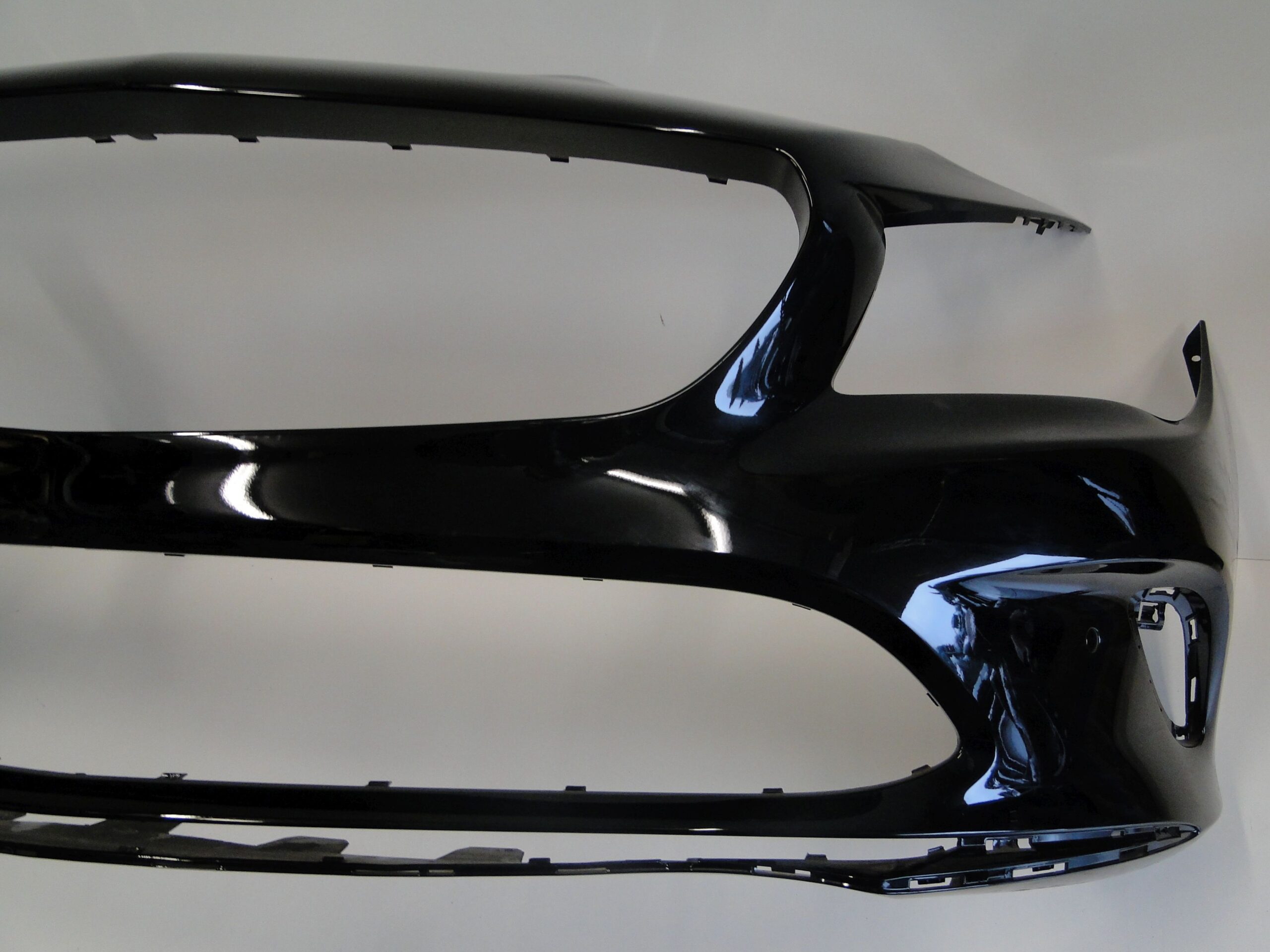 MERCEDES ZDERZAK PRZEDNI NA PTS 696 CZARNY CLA 117 C117 X117 W117 LIFT - obrazek 5