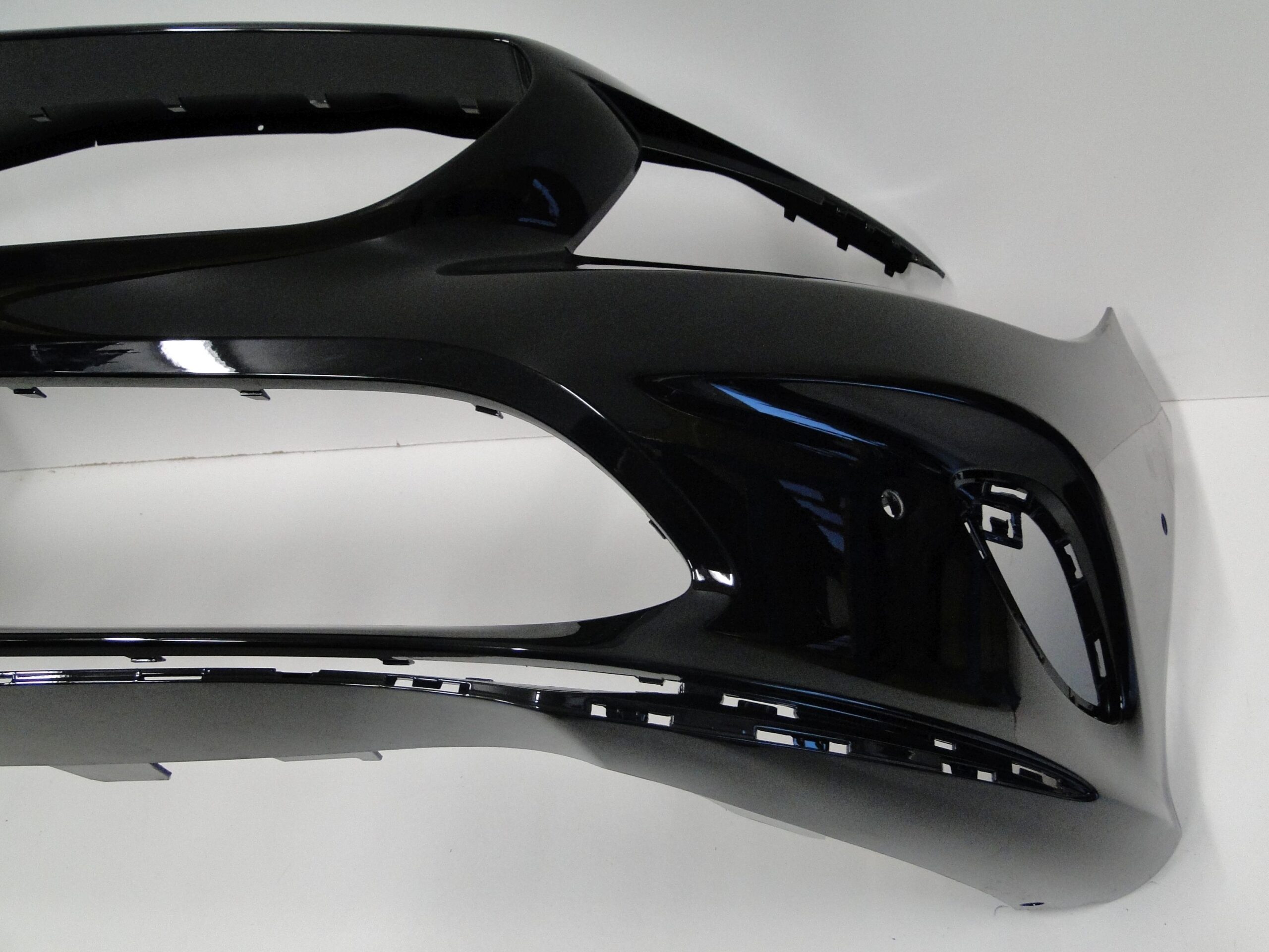 MERCEDES ZDERZAK PRZEDNI NA PTS 191 CZARNY CLA 117 C117 X117 W117 LIFT - obrazek 9