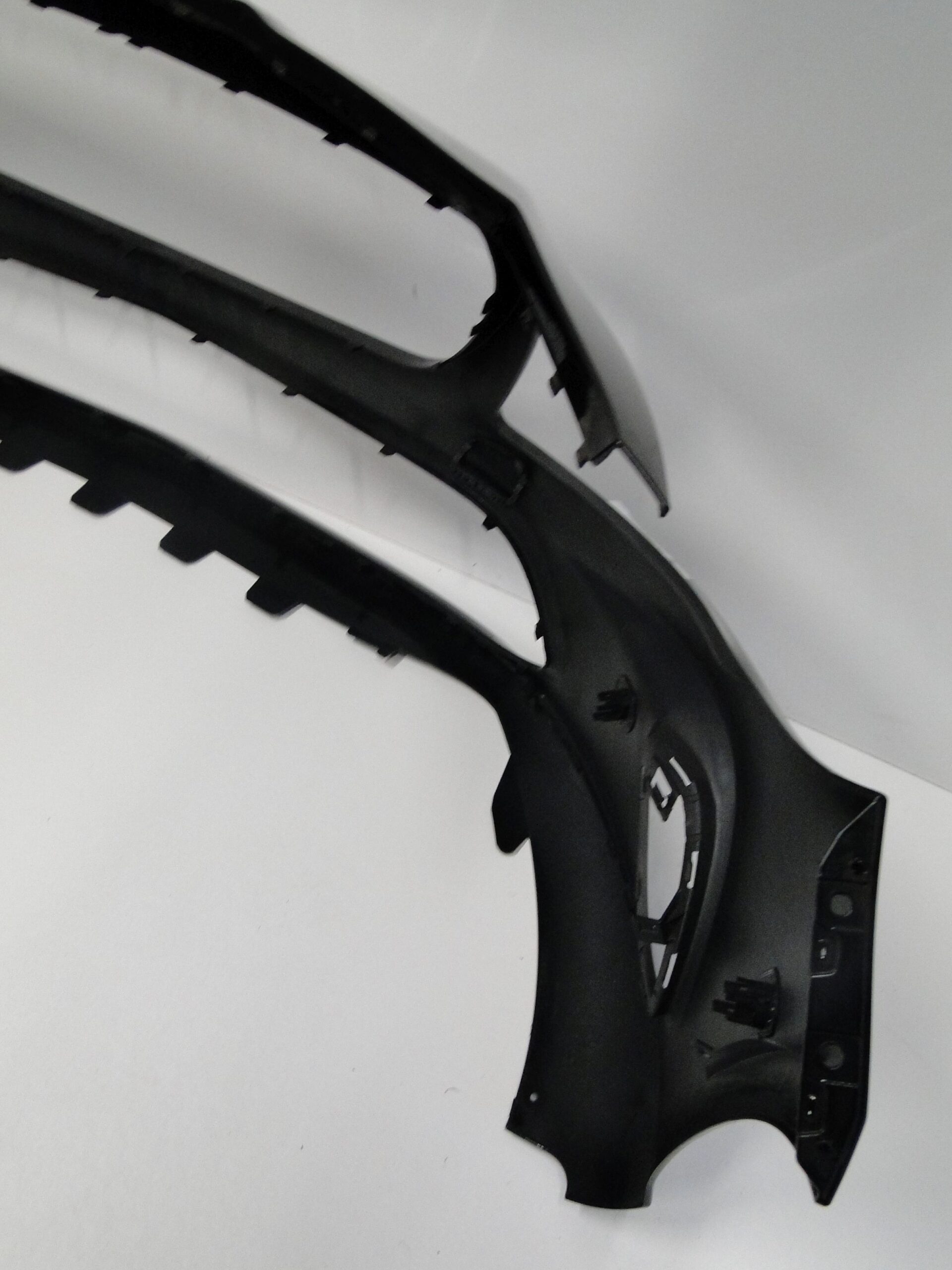 MERCEDES ZDERZAK PRZEDNI NA PTS 191 CZARNY CLA 117 C117 X117 W117 LIFT - obrazek 15