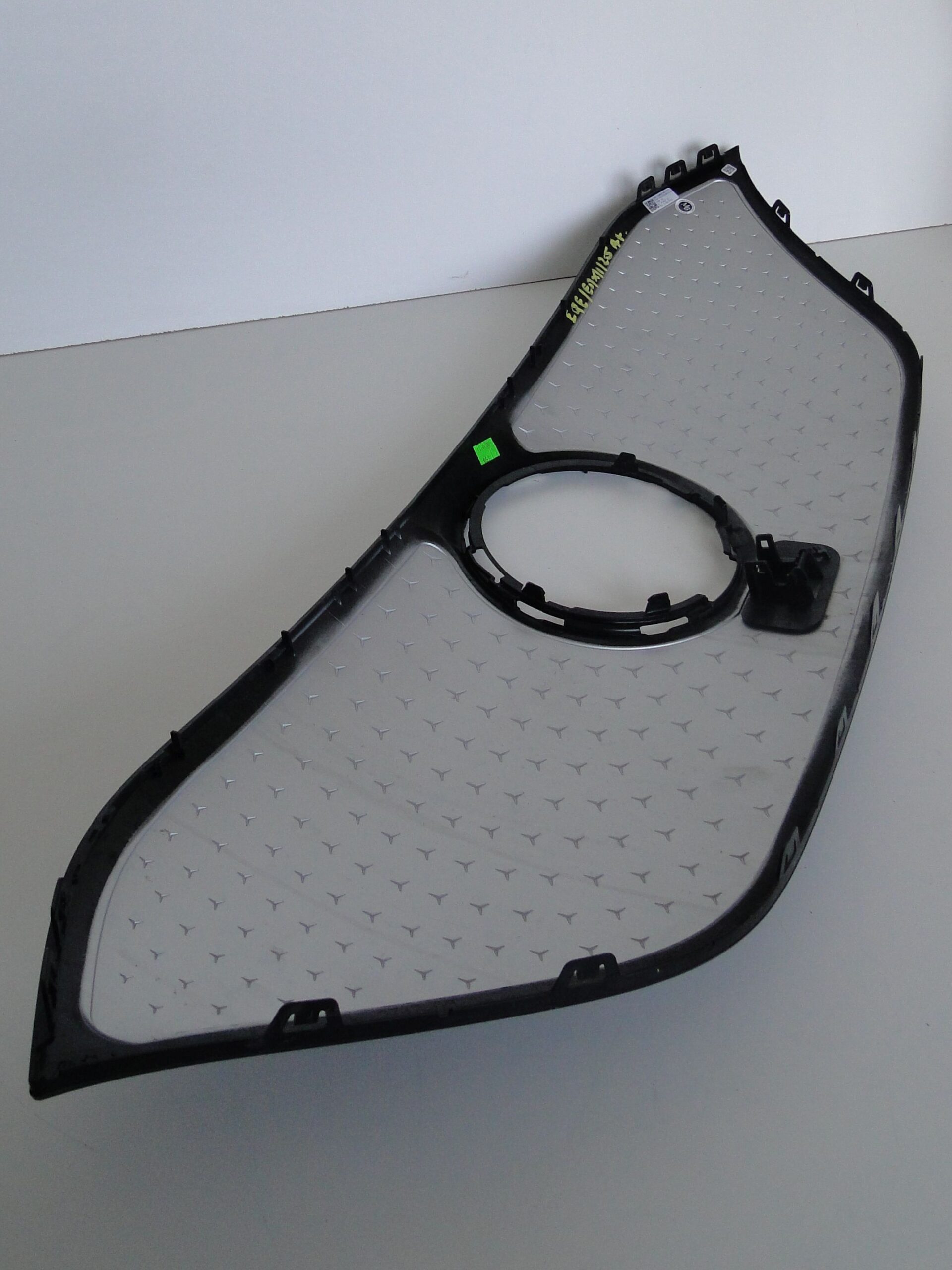 MERCEDES GRILL ATRAPA W ZDERZAK PRZEDNI KAMERA EQE 294 X294 SUV - obrazek 12