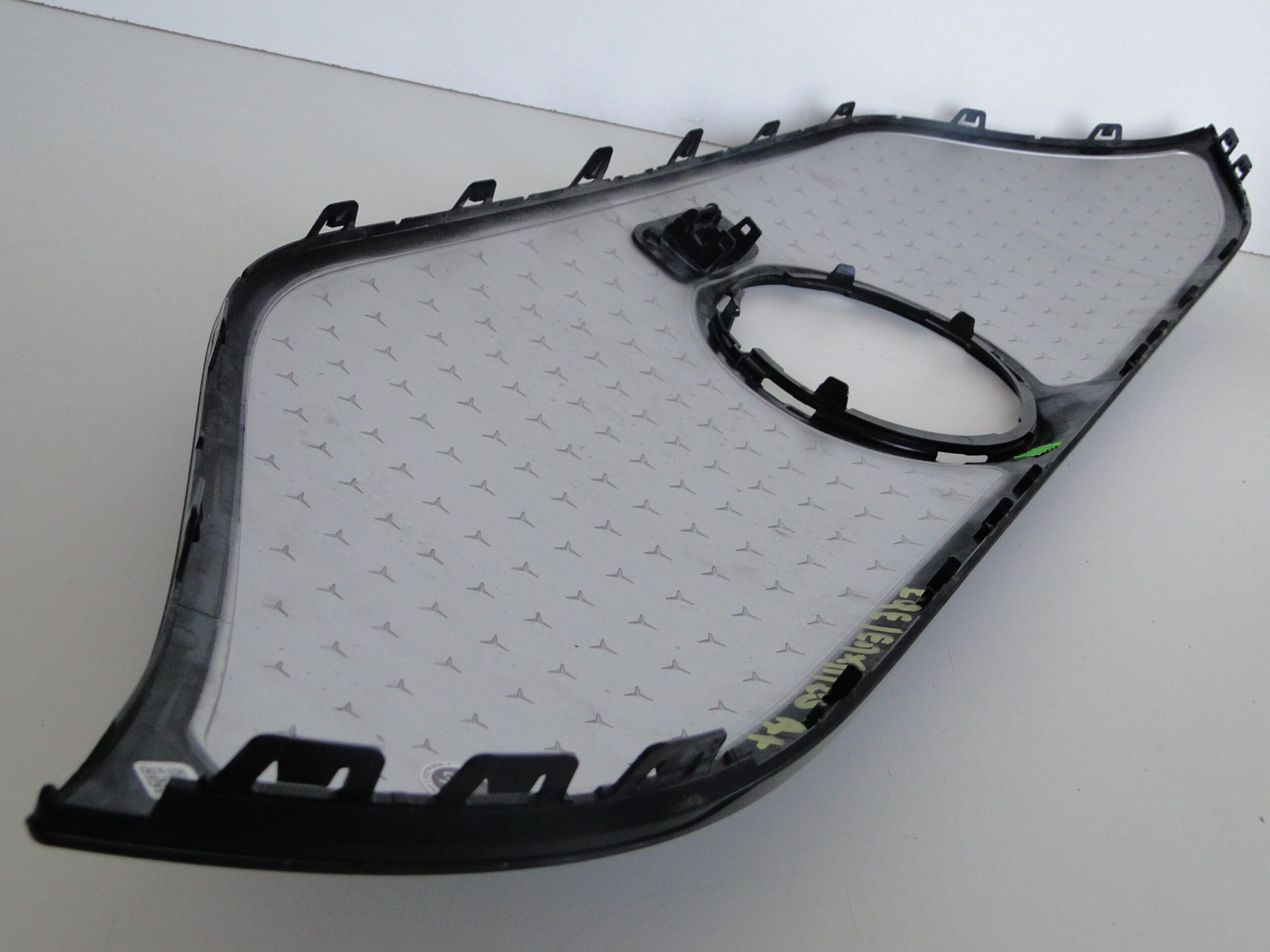 MERCEDES GRILL ATRAPA W ZDERZAK PRZEDNI KAMERA EQE 294 X294 SUV - obrazek 6