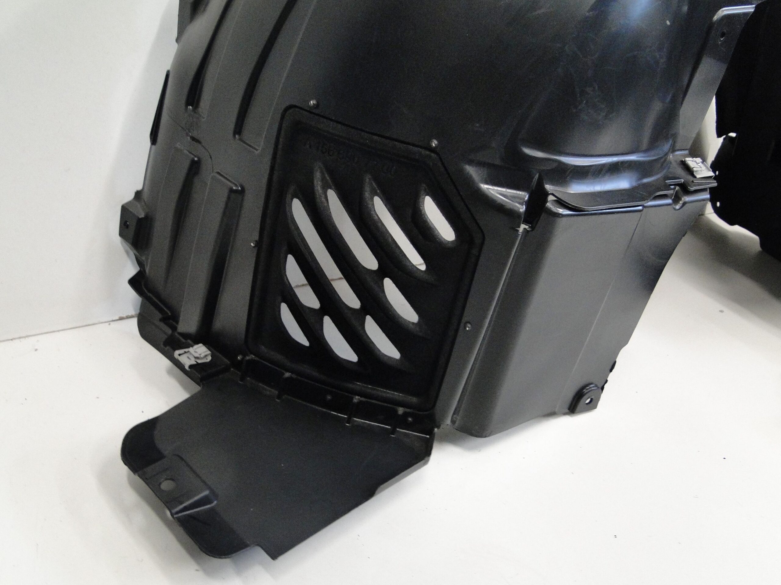 MERCEDES NADKOLE PRZEDNIE LEWE 45 AMG GLA 156 X156 PRZED LIFTEM - obrazek 5