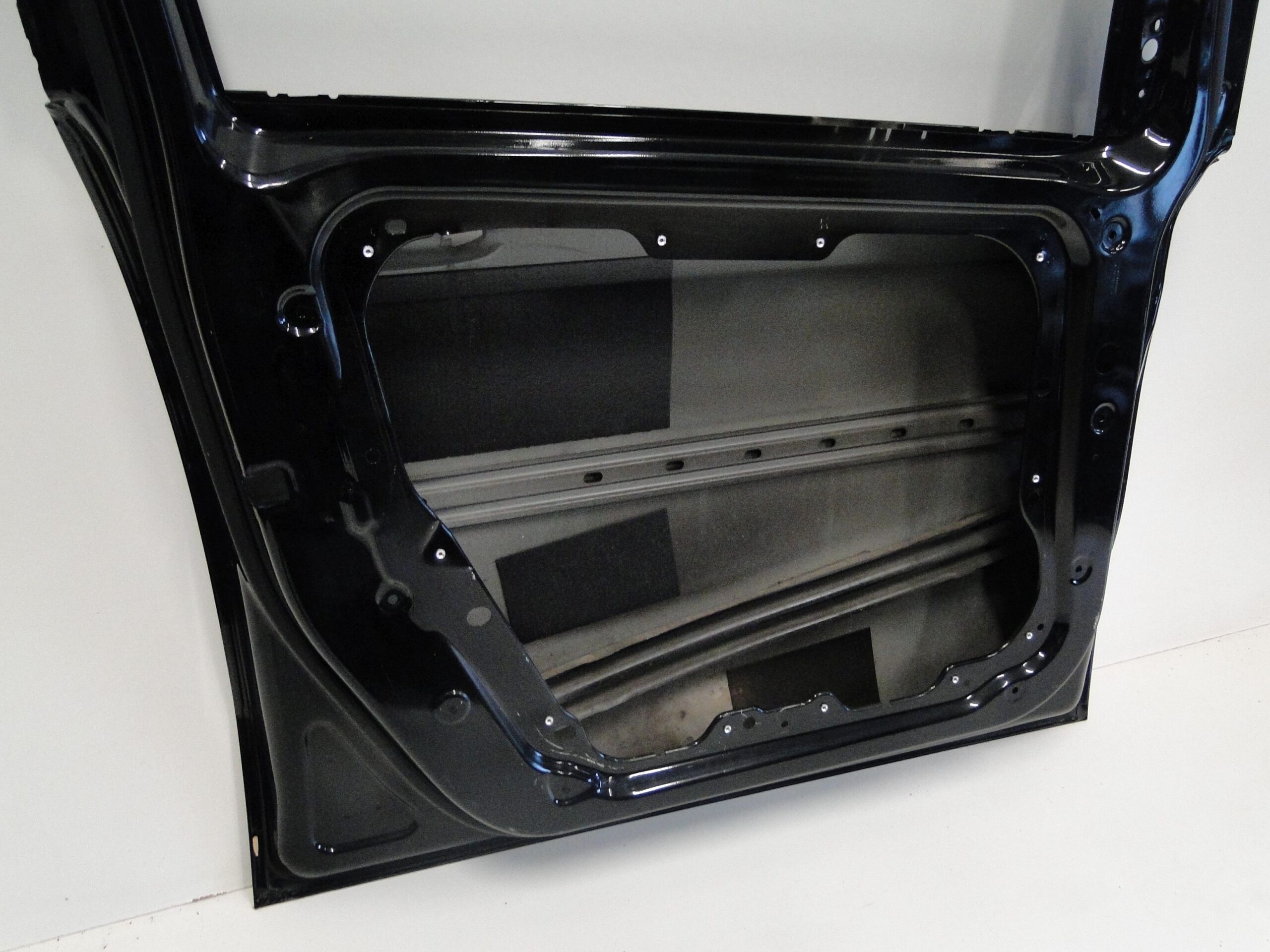 MERCEDES DRZWI PRZEDNIE LEWE CZARNE B KLASA 246 W246 LIFT - obrazek 9