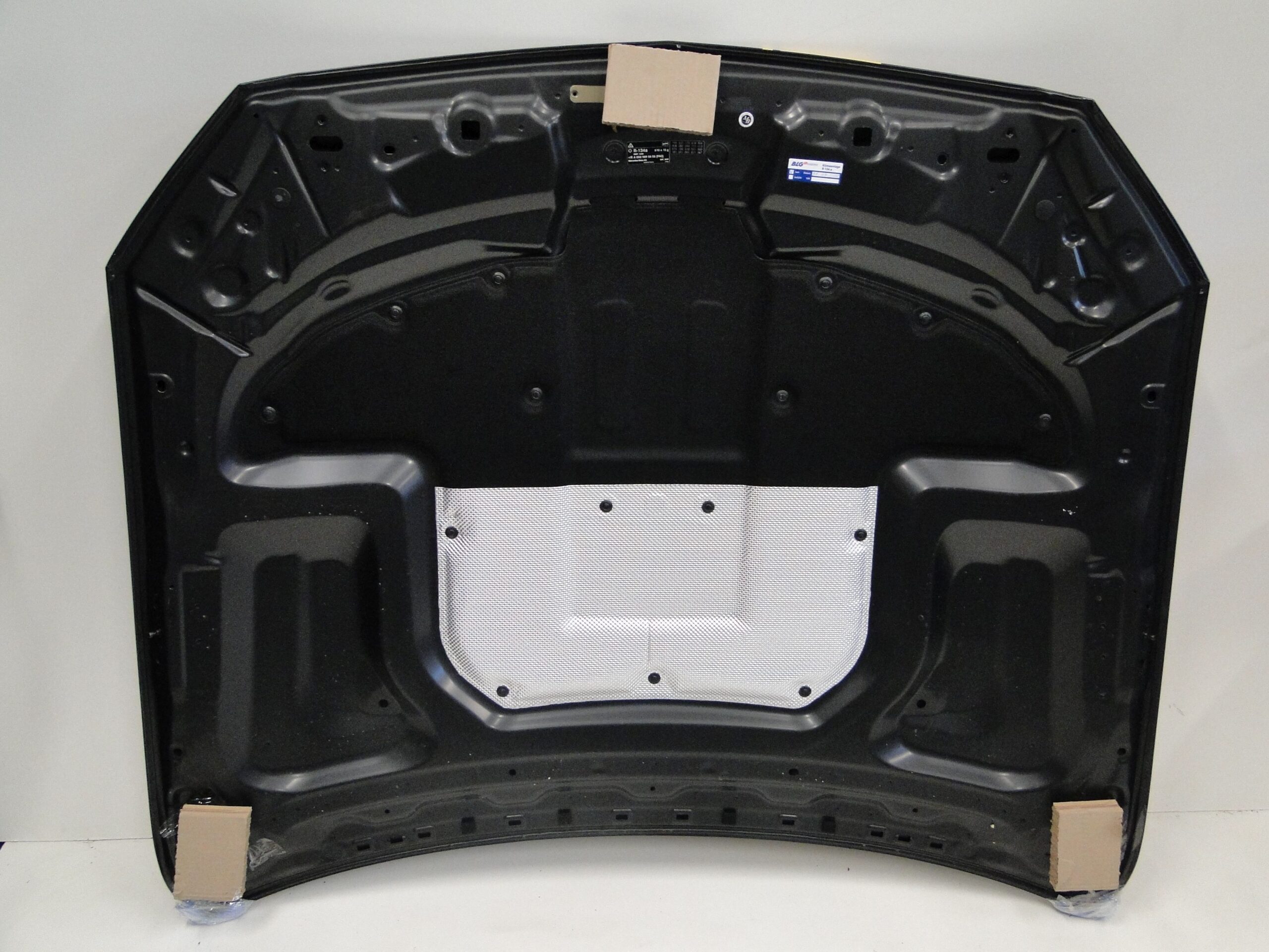 MERCEDES MASKA POKRYWA SILNIKA 63 AMG 818 SZARA C KLASA 205 W205 S205 C205 A205 - obrazek 11