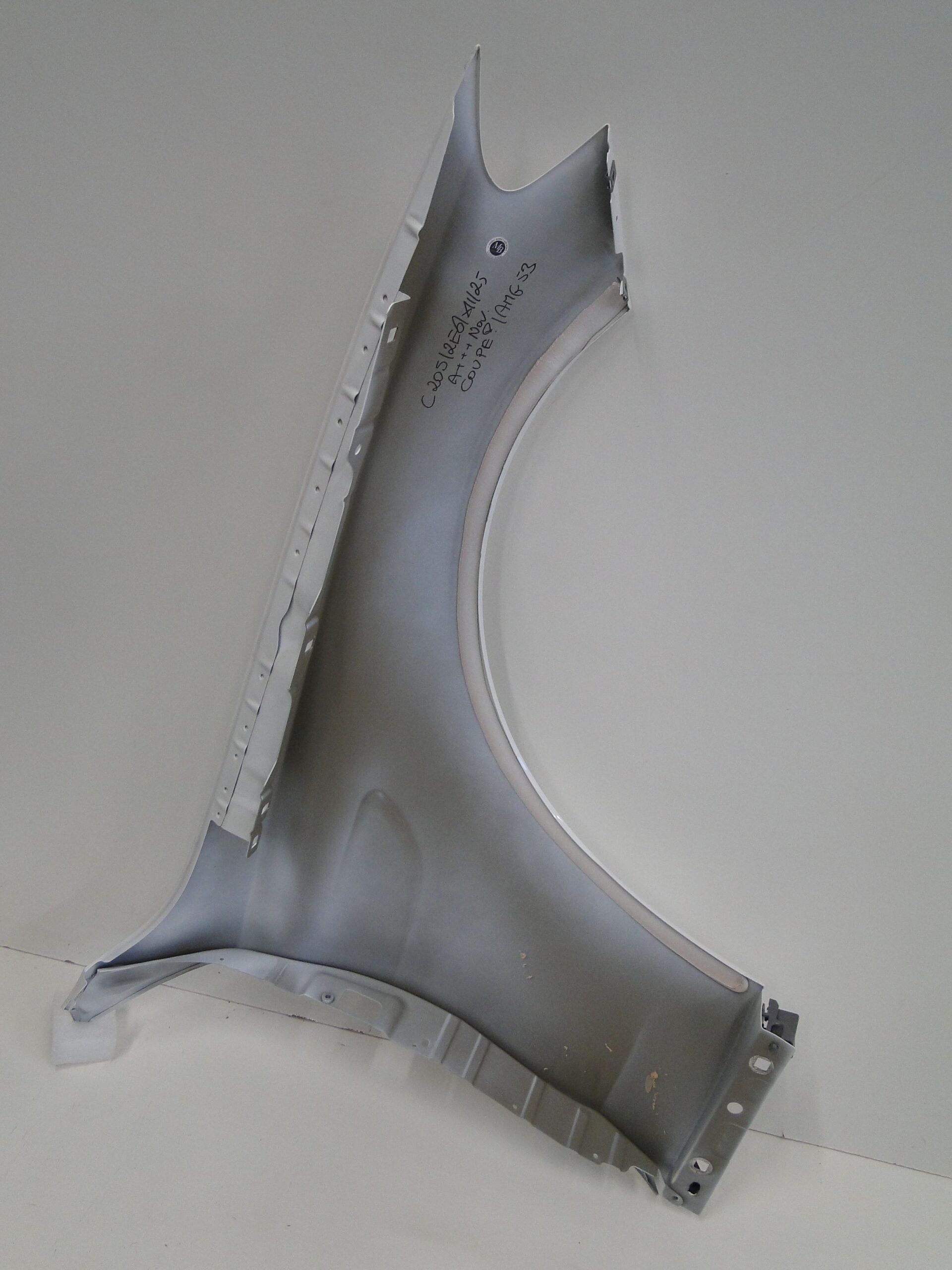 MERCEDES BŁOTNIK PRZEDNI LEWY 63 AMG C KLASA 205 C205 COUPE A205 CABRIO - obrazek 15