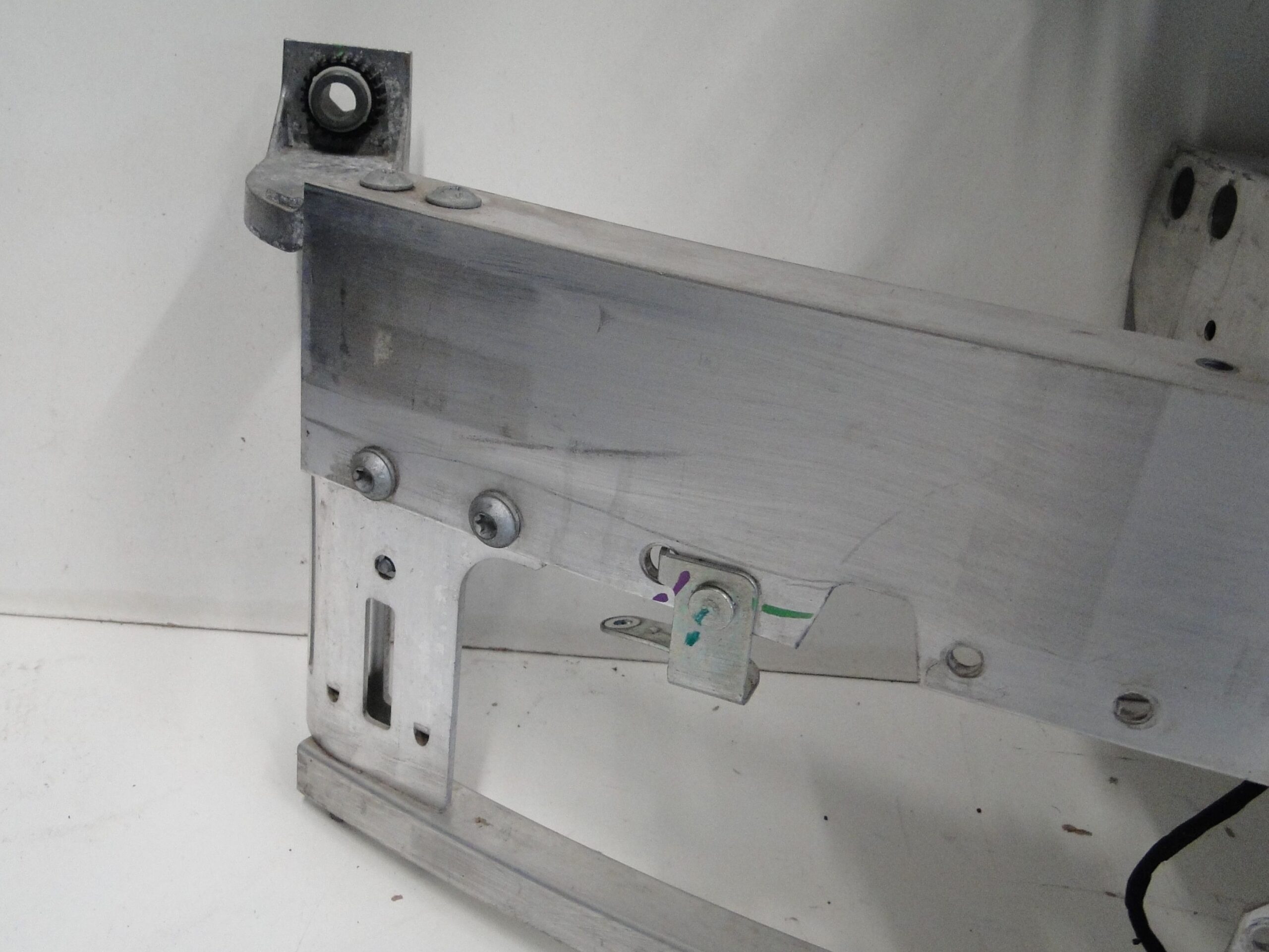 MERCEDES PAS PRZEDNI CZOŁOWY WZMOCNIENIE KOMPLET C KLASA 206 W206 S206 - obrazek 4