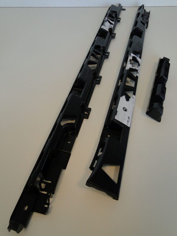 MERCEDES MOCOWANIE LISTWA PROGOWA PRAWA S KLASA 223 W223 MAYBACH Z223