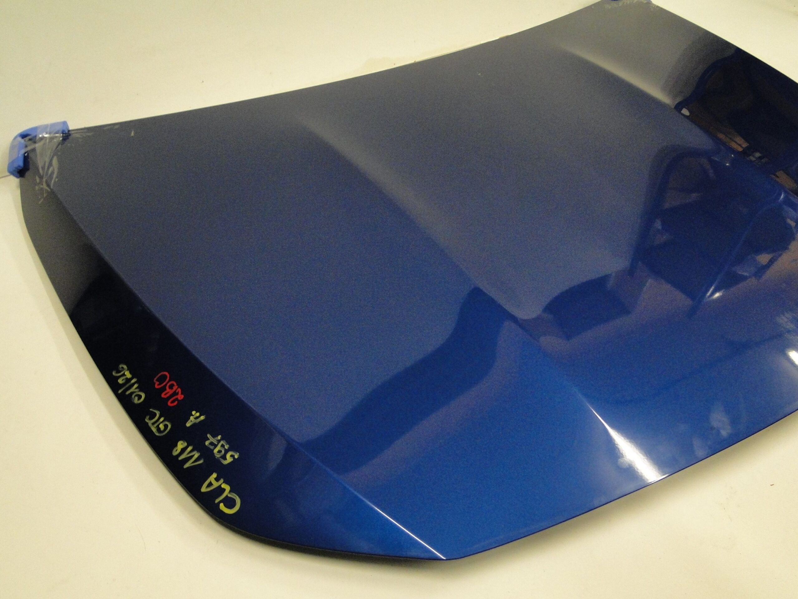 MERCEDES MASKA POKRYWA SILNIKA NIEBIESKA 970 CLA 118 C118 X118 W118 - obrazek 4