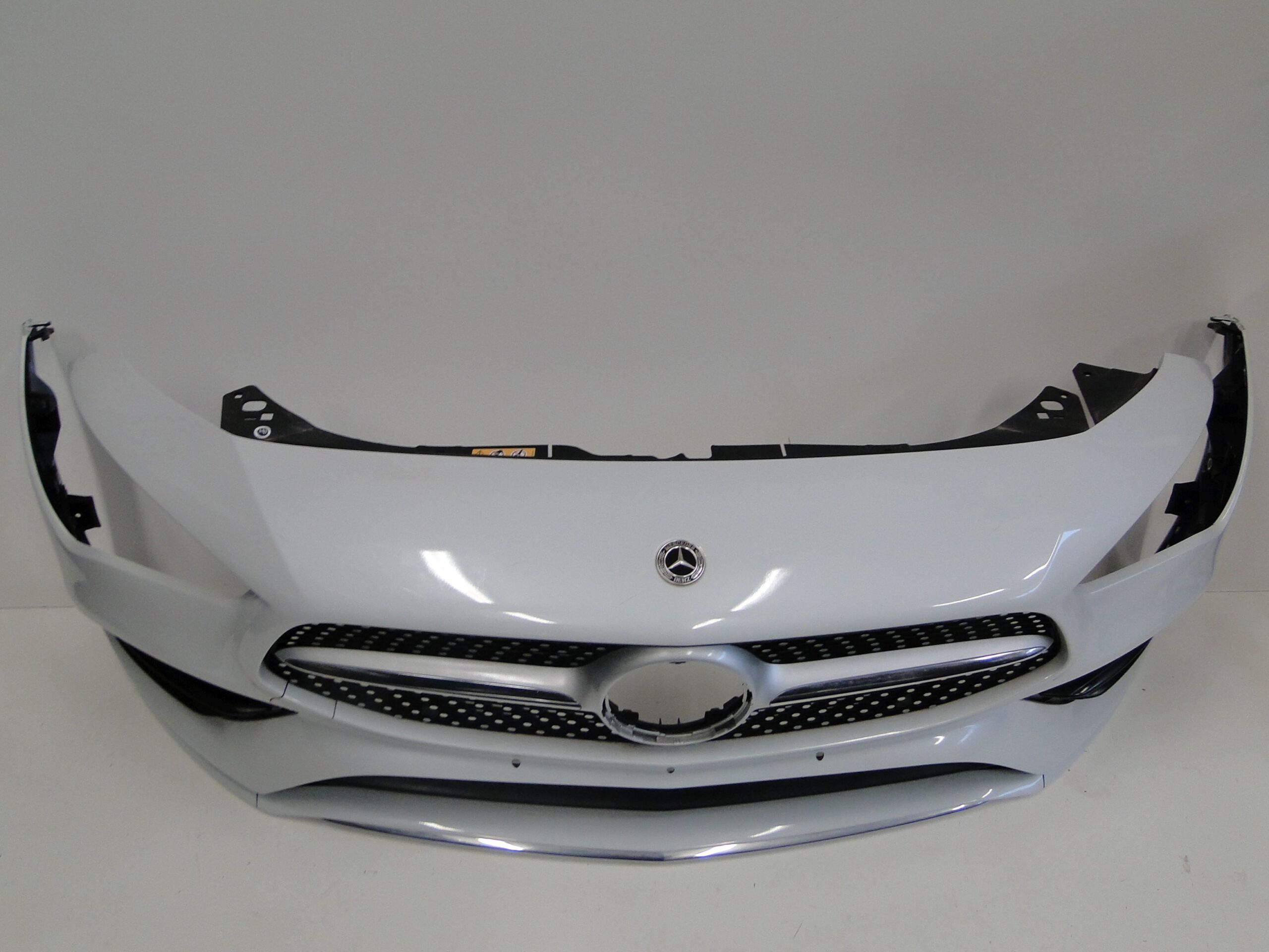 MERCEDES ZDERZAK PRZEDNI AMG PTS BIAŁY 144 CLA 118 W118 C118 X118 PRZED LIFTEM - obrazek 2