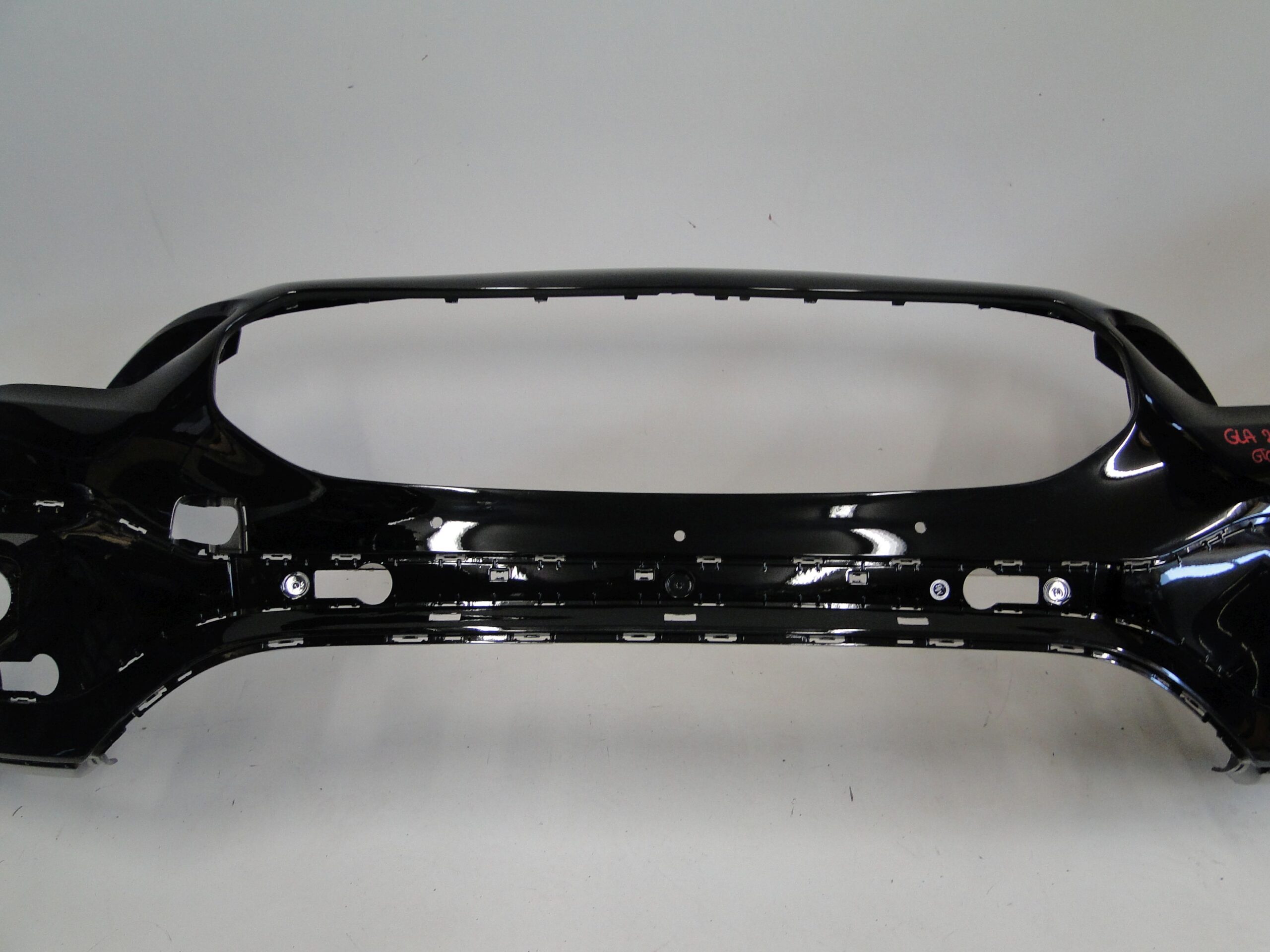 MERCEDES ZDERZAK PRZEDNI USA BEZ CZUJNIKÓW PTS GLA H247 247 PRZED LIFTEM - obrazek 6