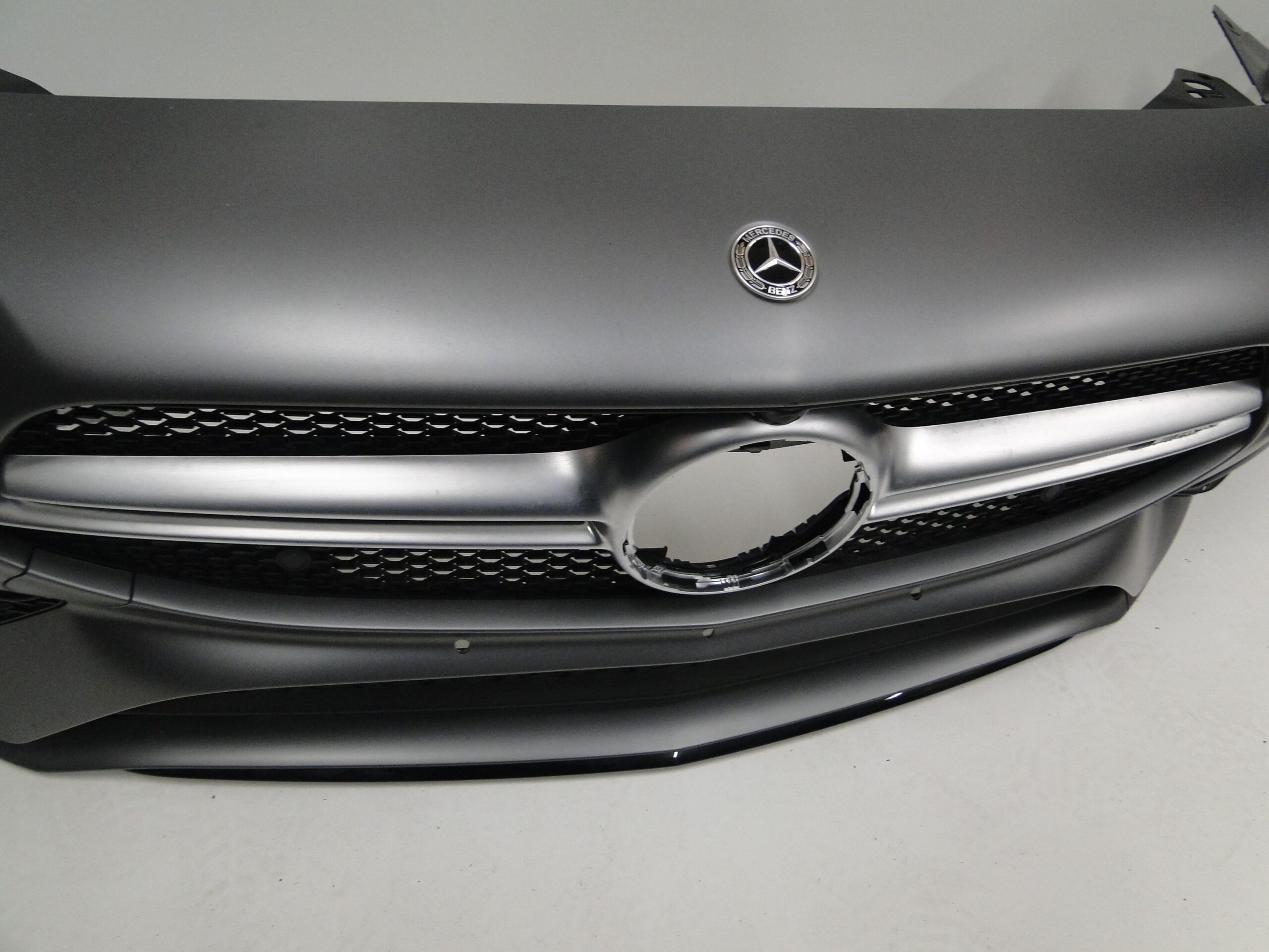 MERCEDES ZDERZAK PRZEDNI AMG PTS SZARY 662 CLA 118 W118 PRZED LIFTEM - obrazek 4