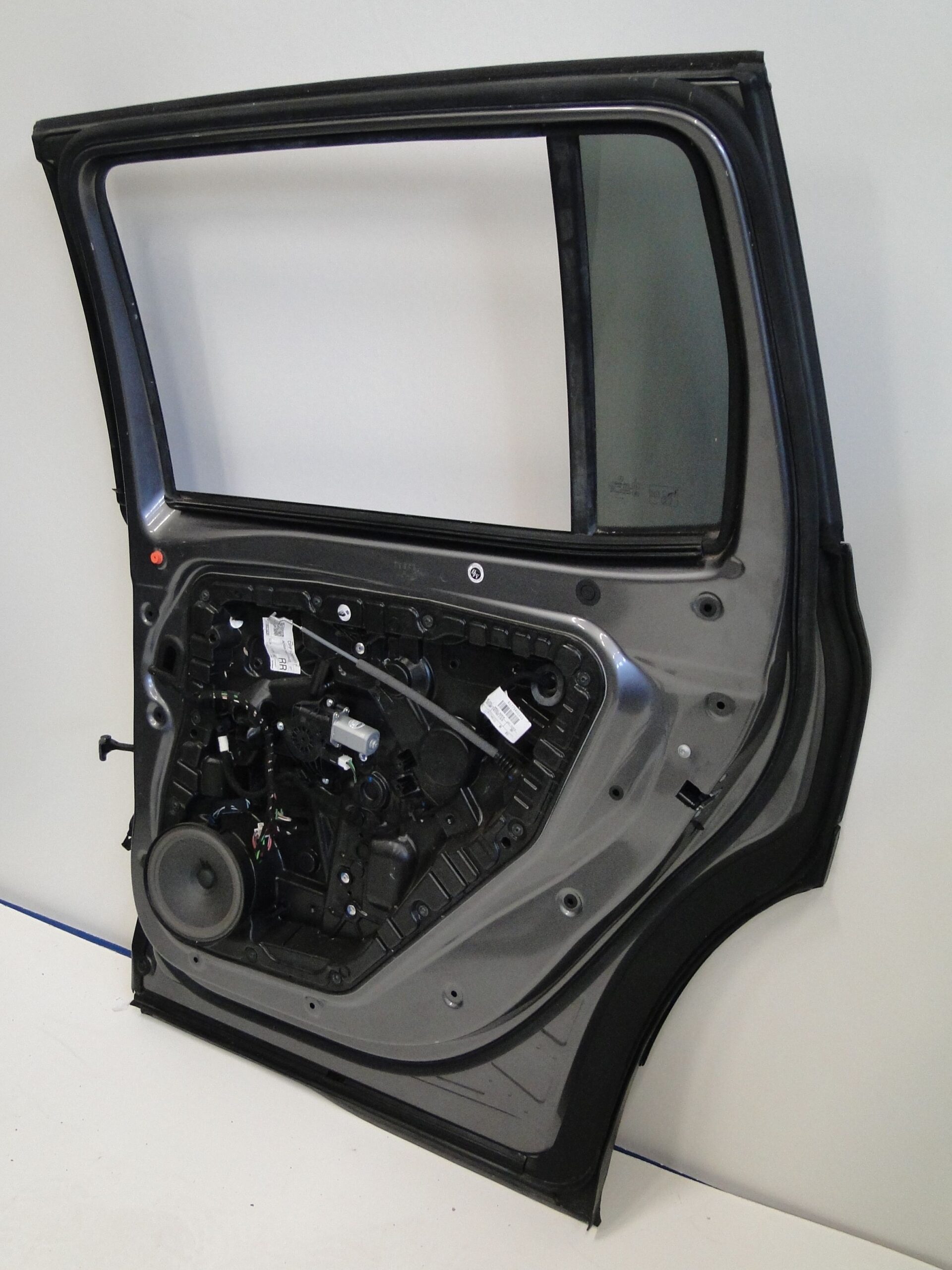 MERCEDES DRZWI TYLNE PRAWE SZARE 787 TYŁ PRAWY GLB X247 247 - obrazek 11