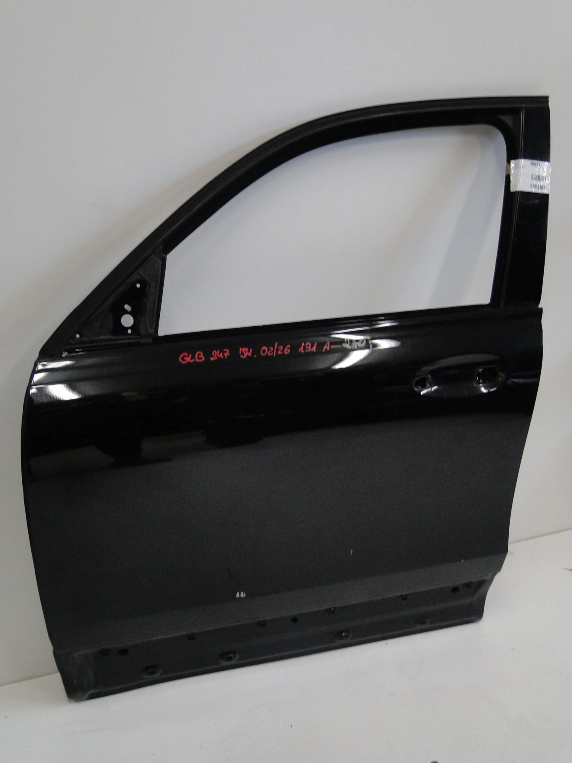 MERCEDES DRZWI PRZEDNIE LEWE CZARNE 191 PRZÓD LEWY GLB 247 X247 - obrazek 5