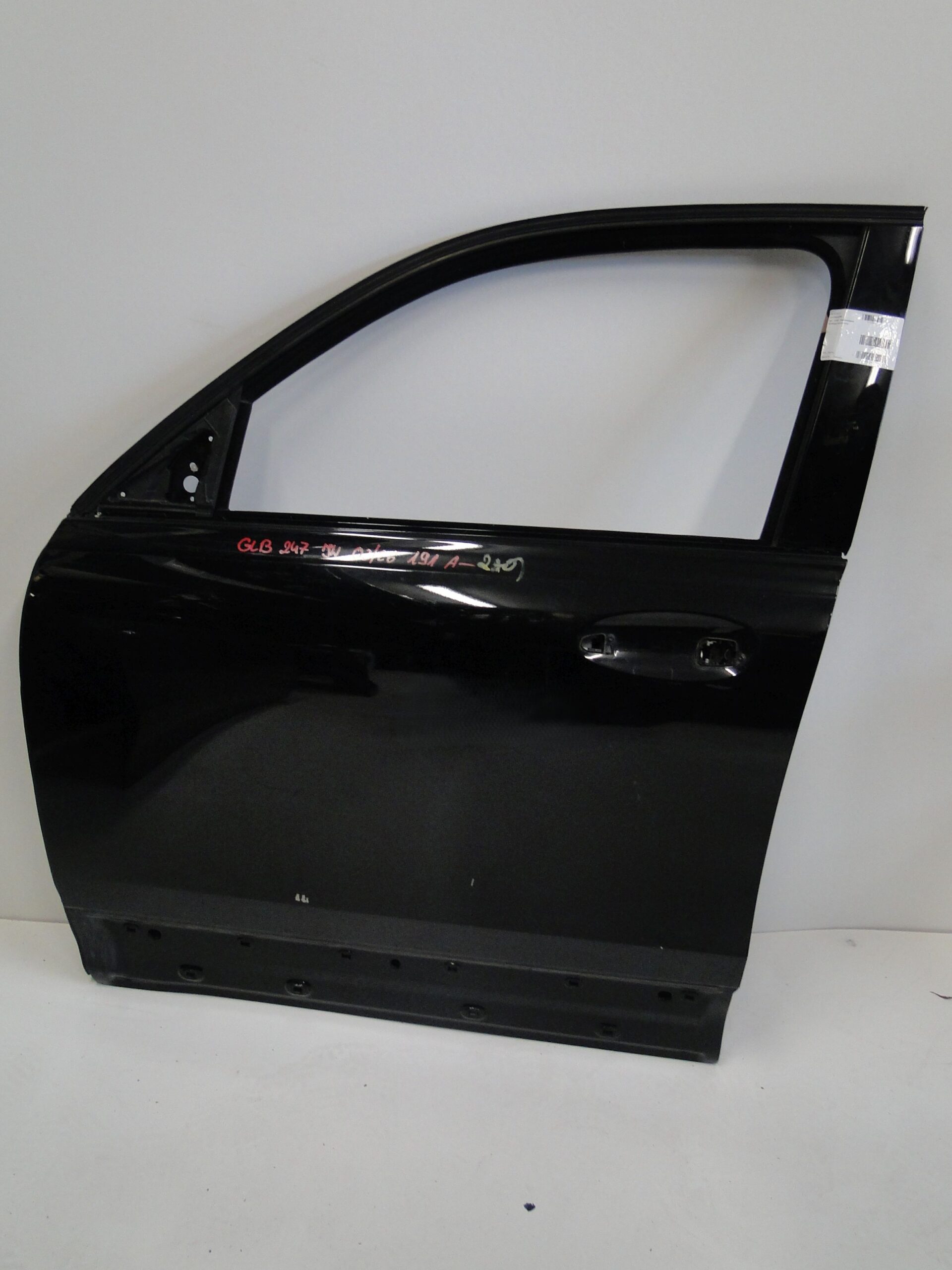MERCEDES DRZWI PRZEDNIE LEWE CZARNE 191 PRZÓD LEWY GLB 247 X247 - obrazek 6