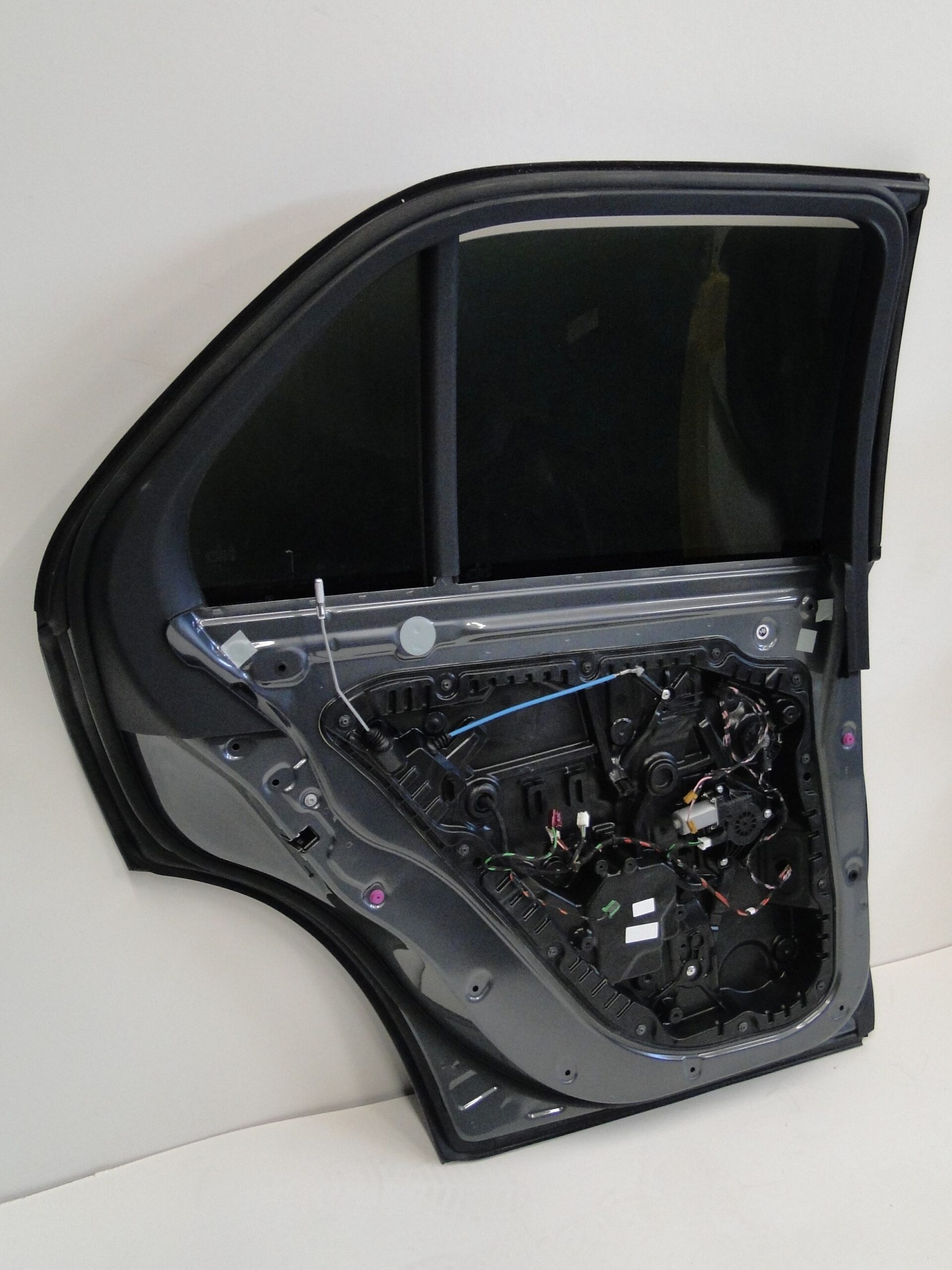 MERCEDES DRZWI TYLNE LEWE SZARE 992 TYŁ GLE 167 W167 SUV - obrazek 11