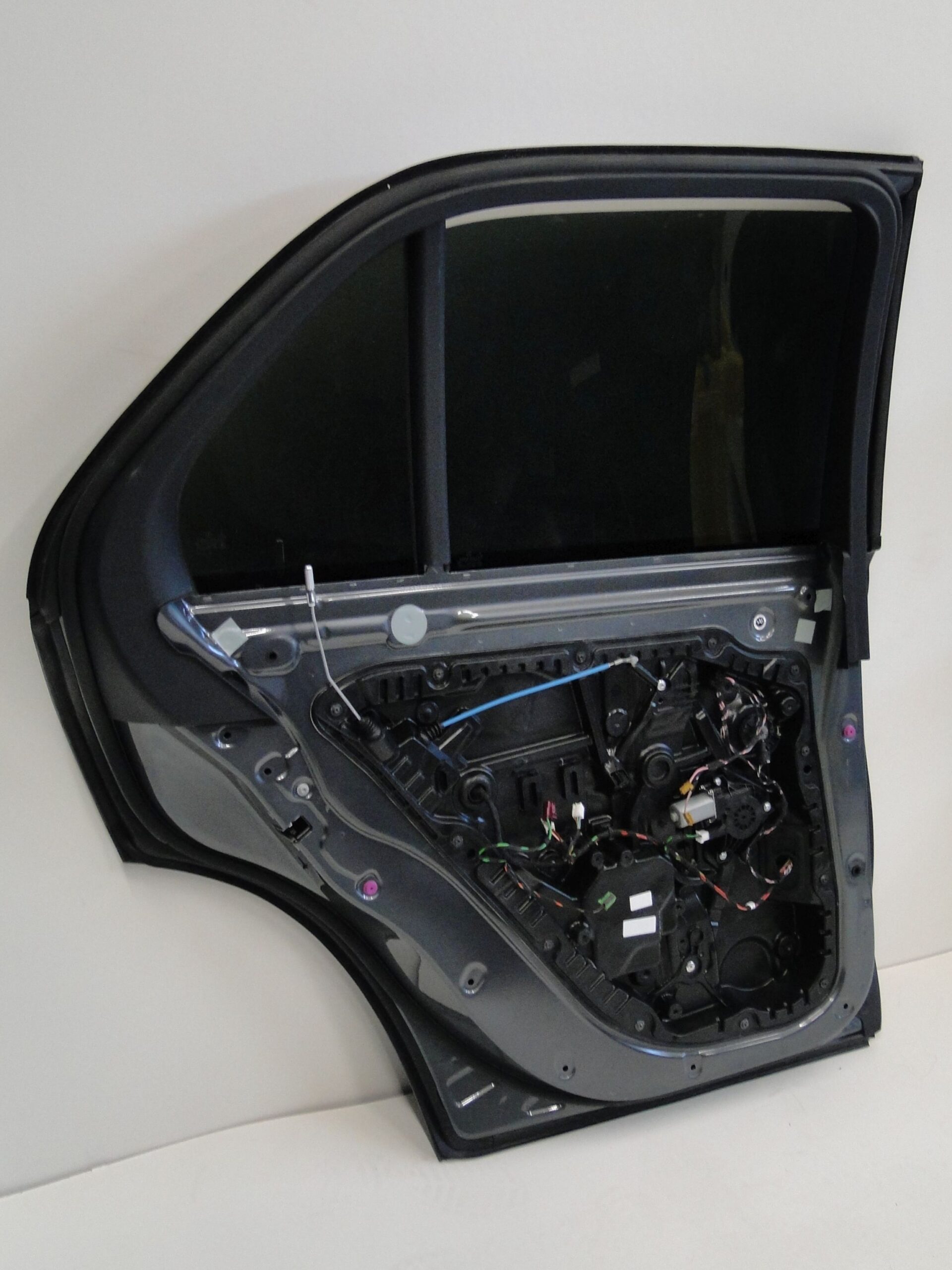 MERCEDES DRZWI TYLNE LEWE SZARE 992 TYŁ GLE 167 W167 SUV - obrazek 12