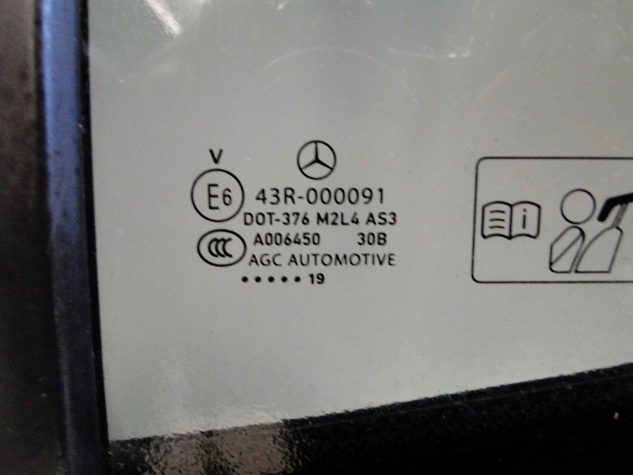 MERCEDES DRZWI TYLNE LEWE CZERWONE 993 TYŁ LEWY GLB X247 247 - obrazek 5