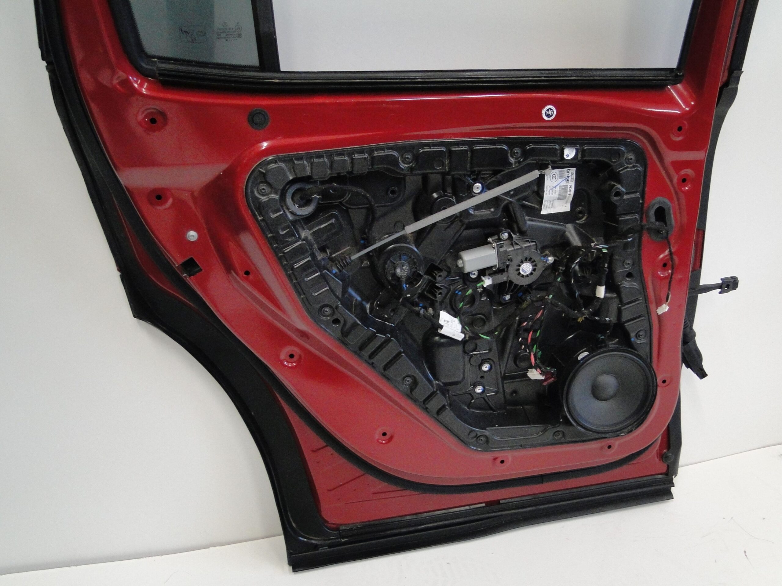 MERCEDES DRZWI TYLNE LEWE CZERWONE 993 TYŁ LEWY GLB X247 247 - obrazek 15